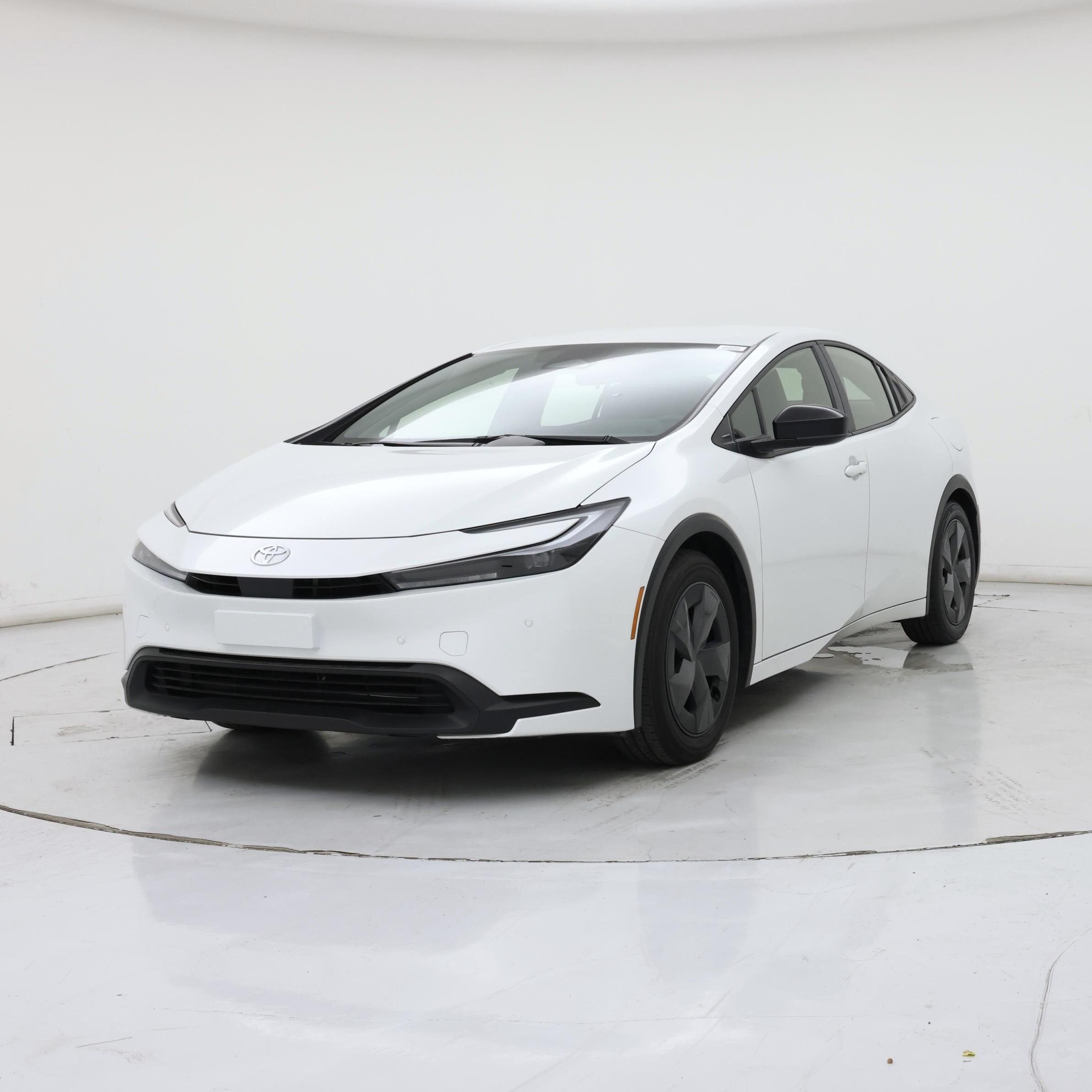 Thumbnail: 2023 Toyota Prius - 4