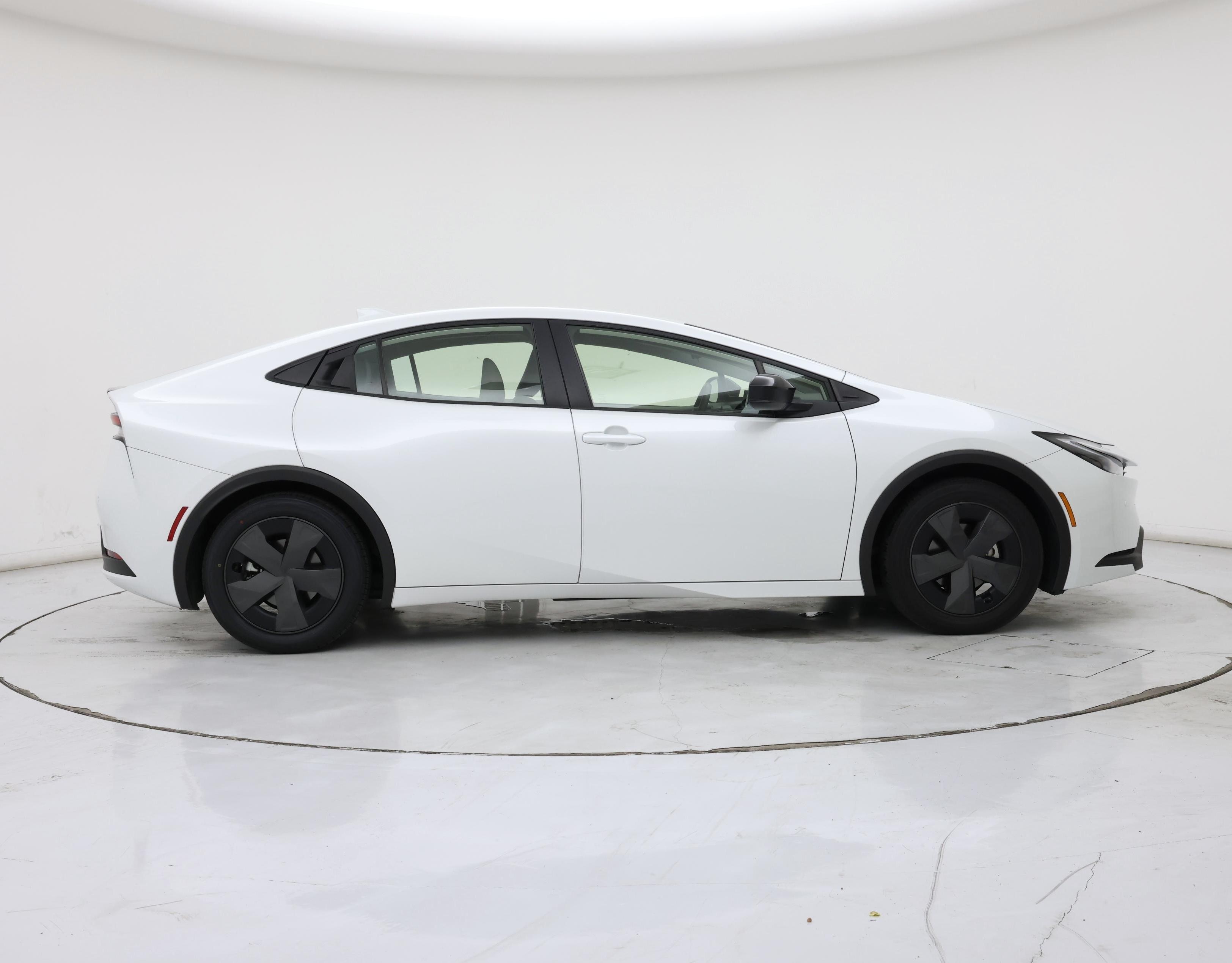Thumbnail: 2023 Toyota Prius - 7