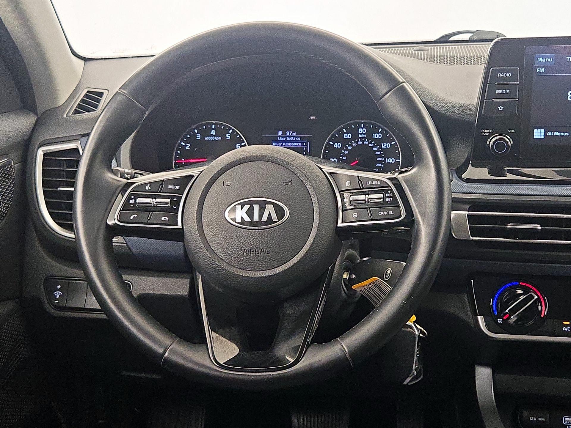 Thumbnail: 2021 Kia Seltos - 10