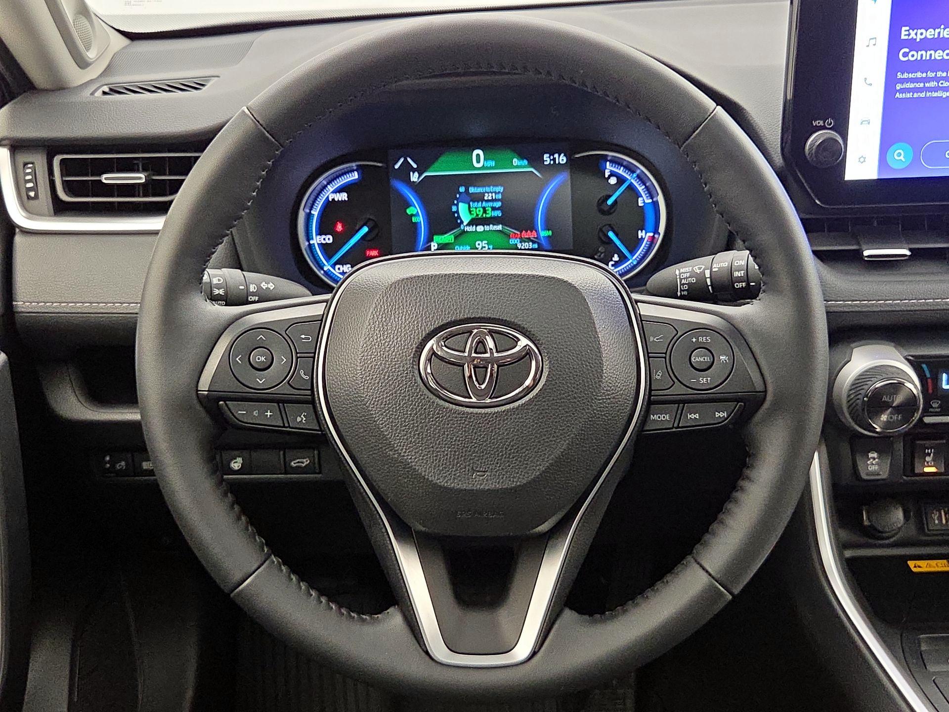 Thumbnail: 2025 Toyota RAV4 - 10