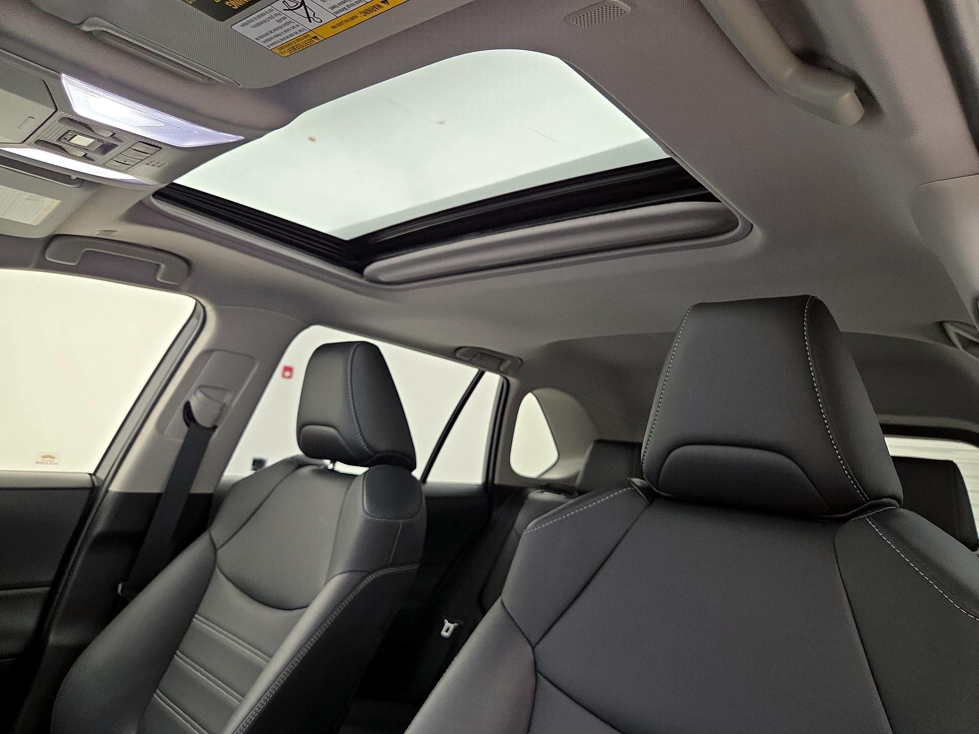 Thumbnail: 2025 Toyota RAV4 - 19