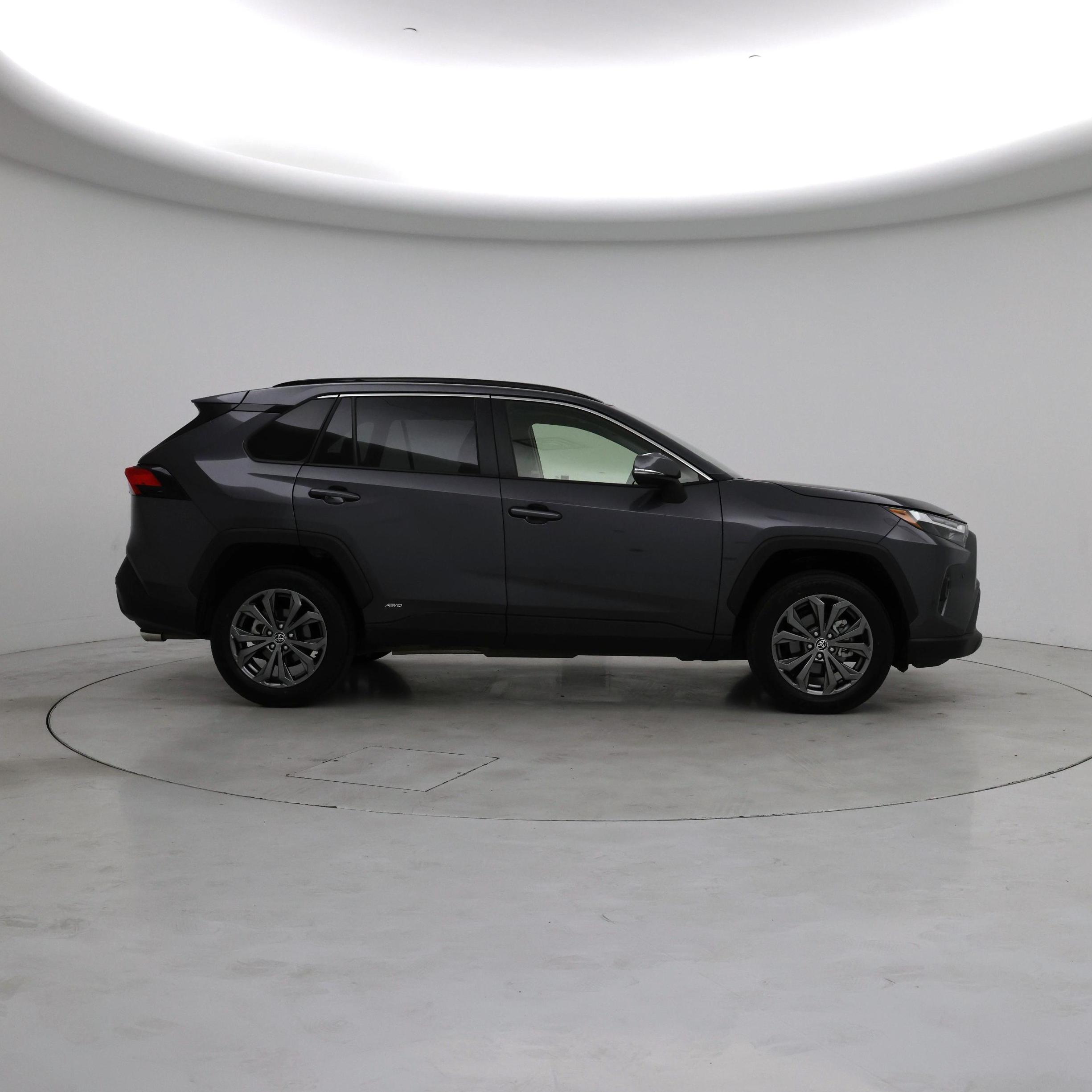 Thumbnail: 2025 Toyota RAV4 - 7