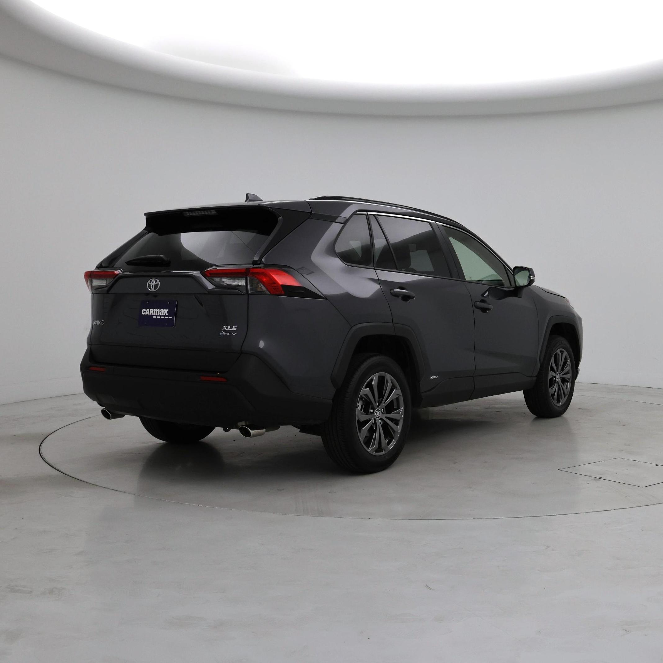 Thumbnail: 2025 Toyota RAV4 - 8