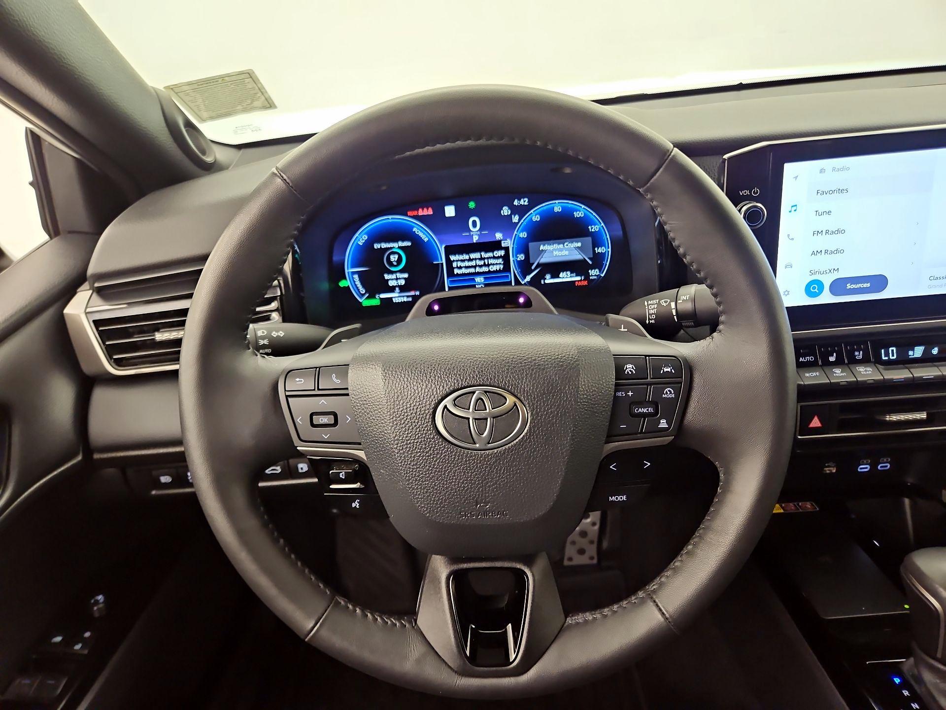 Thumbnail: 2025 Toyota Camry - 10