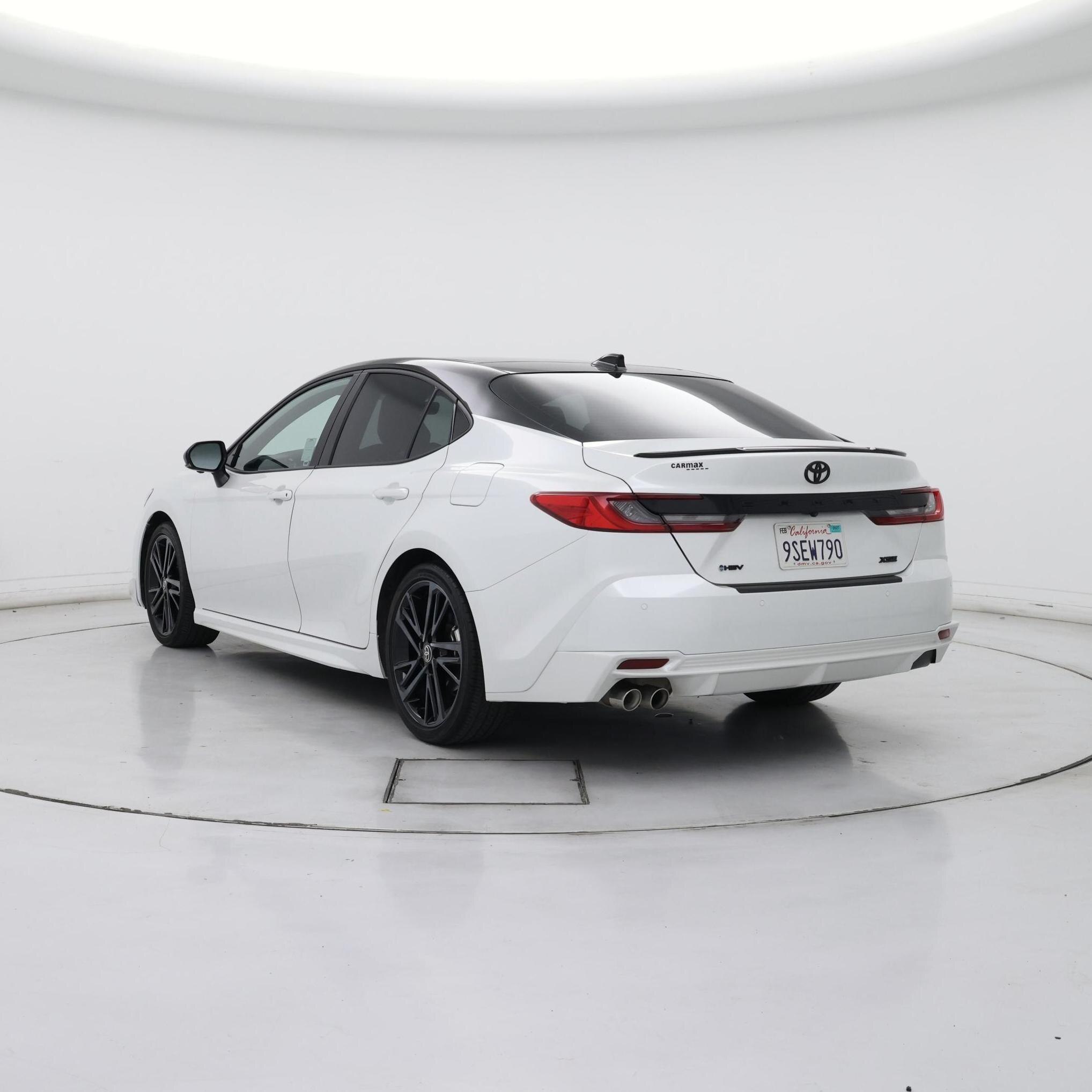 Thumbnail: 2025 Toyota Camry - 2