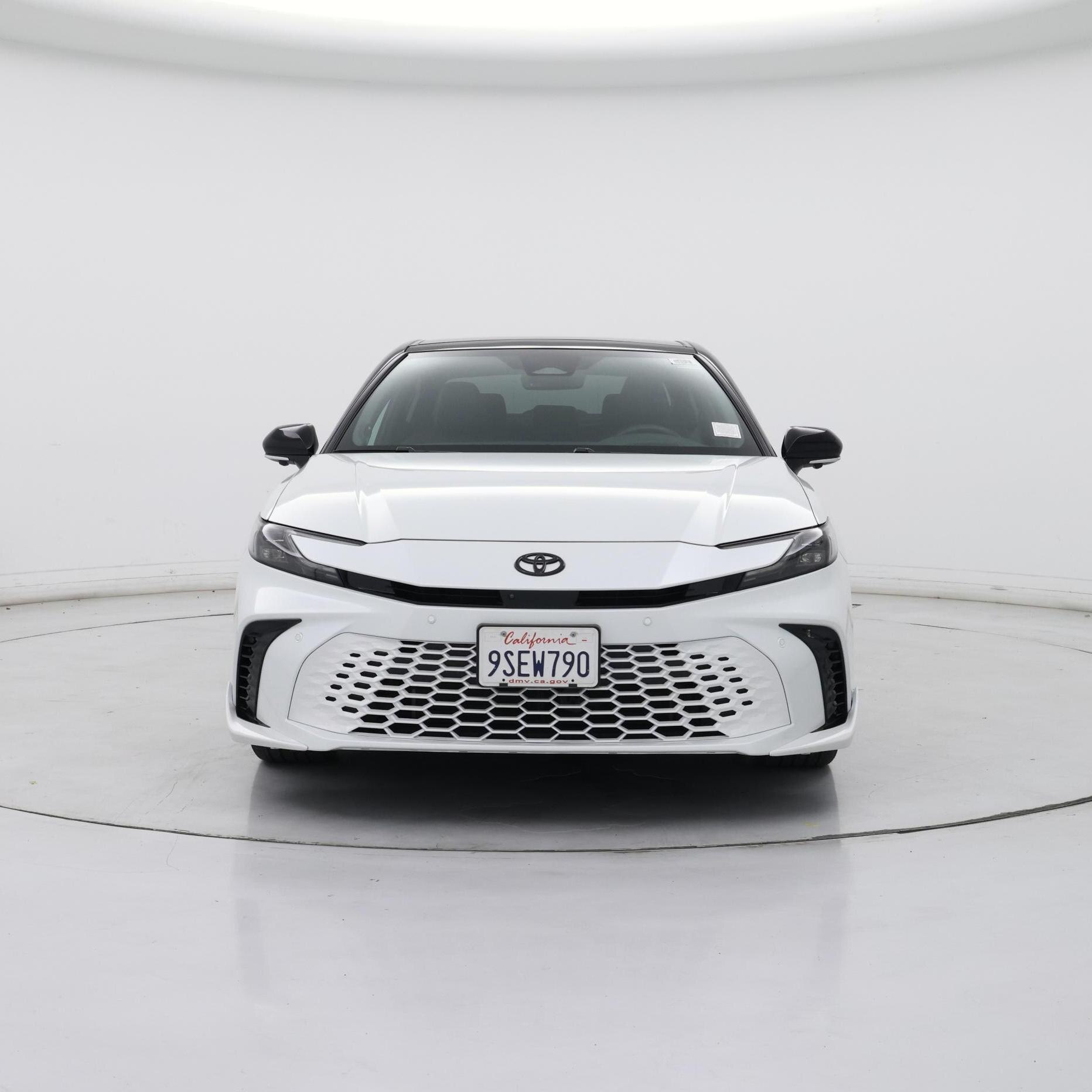 Thumbnail: 2025 Toyota Camry - 5