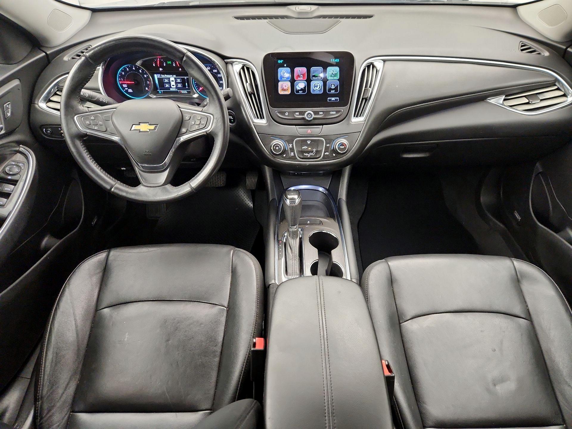 Thumbnail: 2017 Chevrolet Malibu - 9