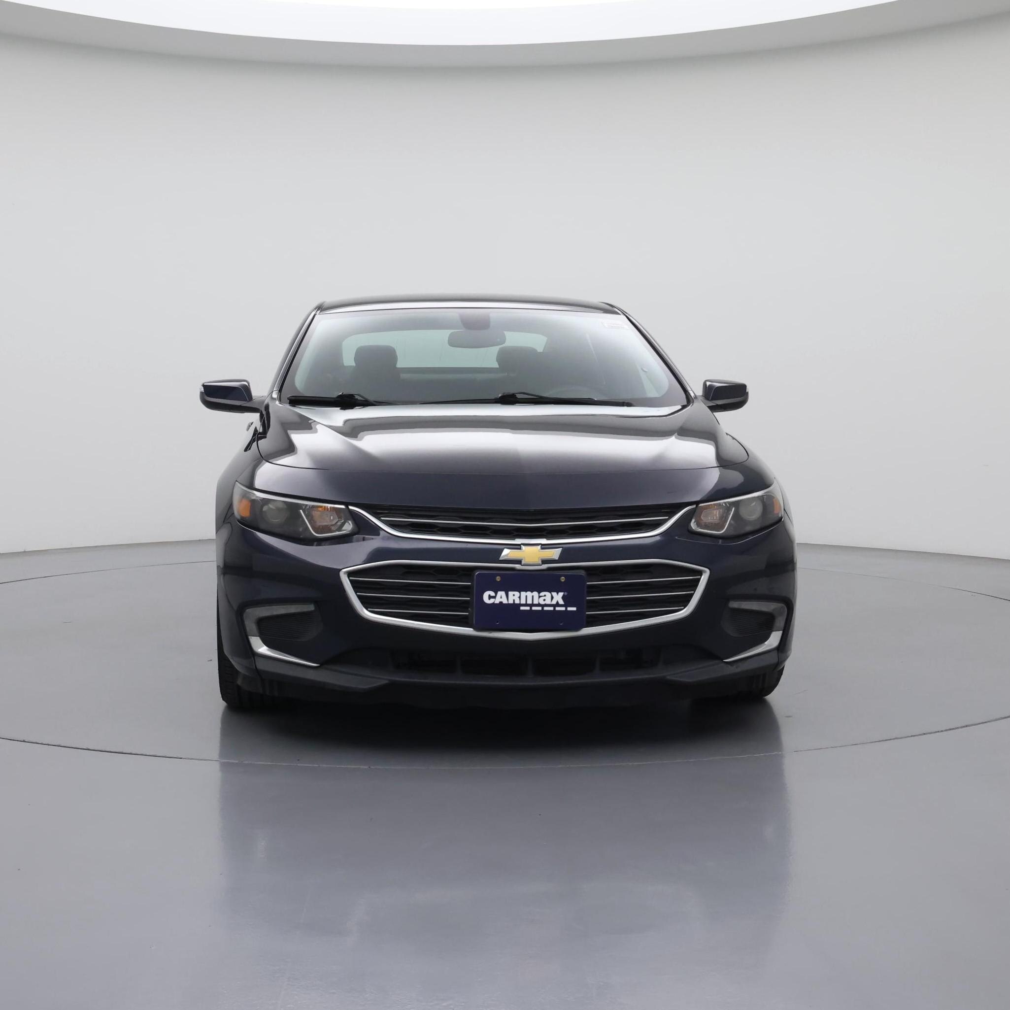 Thumbnail: 2017 Chevrolet Malibu - 5