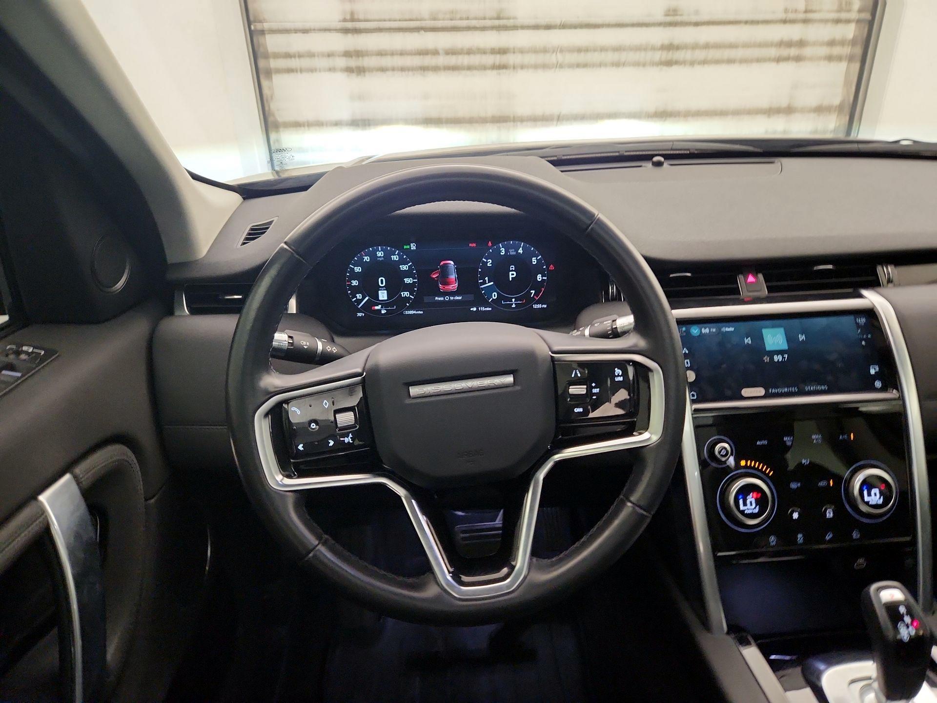 Thumbnail: 2021 Land Rover Discovery Sport - 10