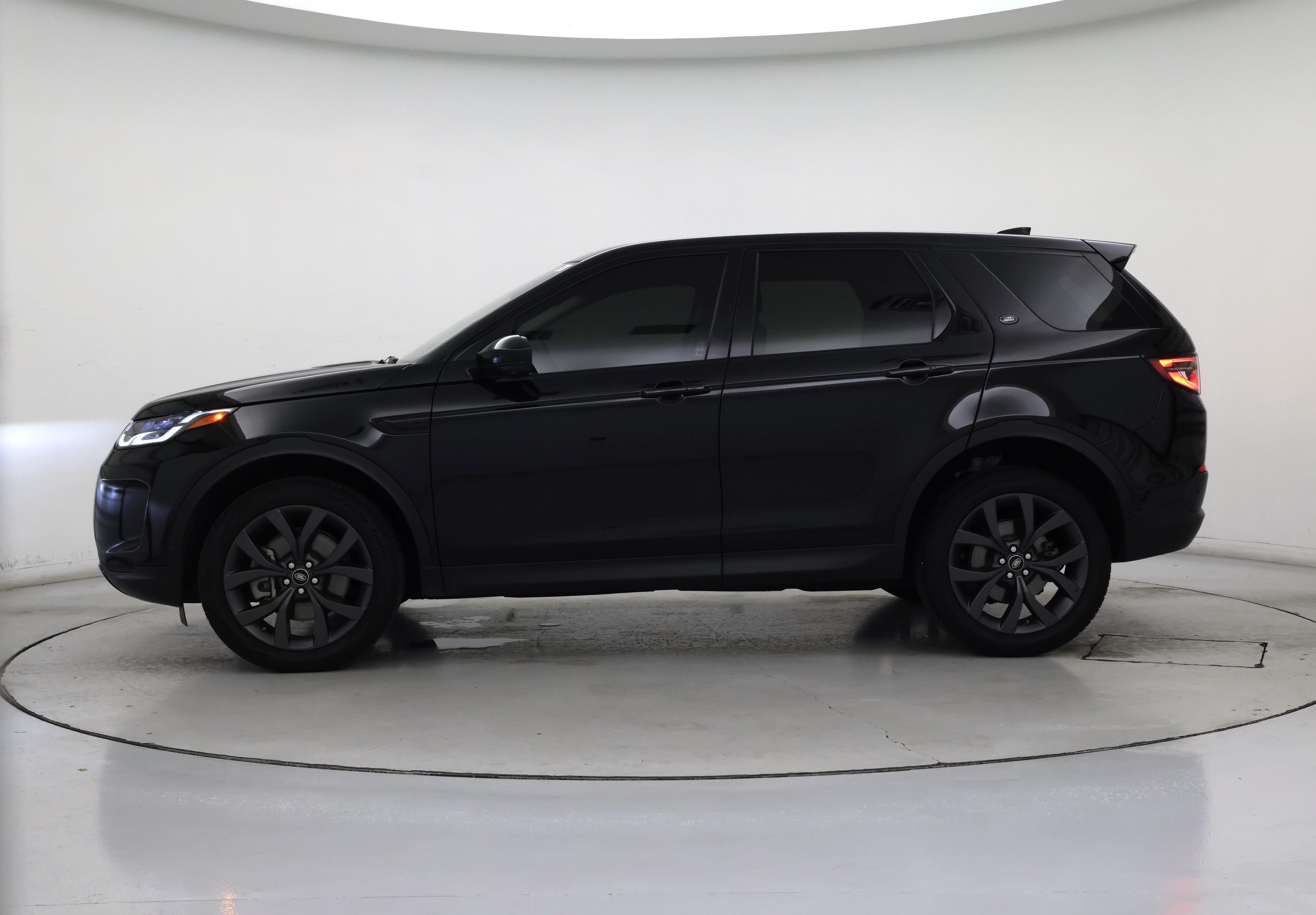Thumbnail: 2021 Land Rover Discovery Sport - 3