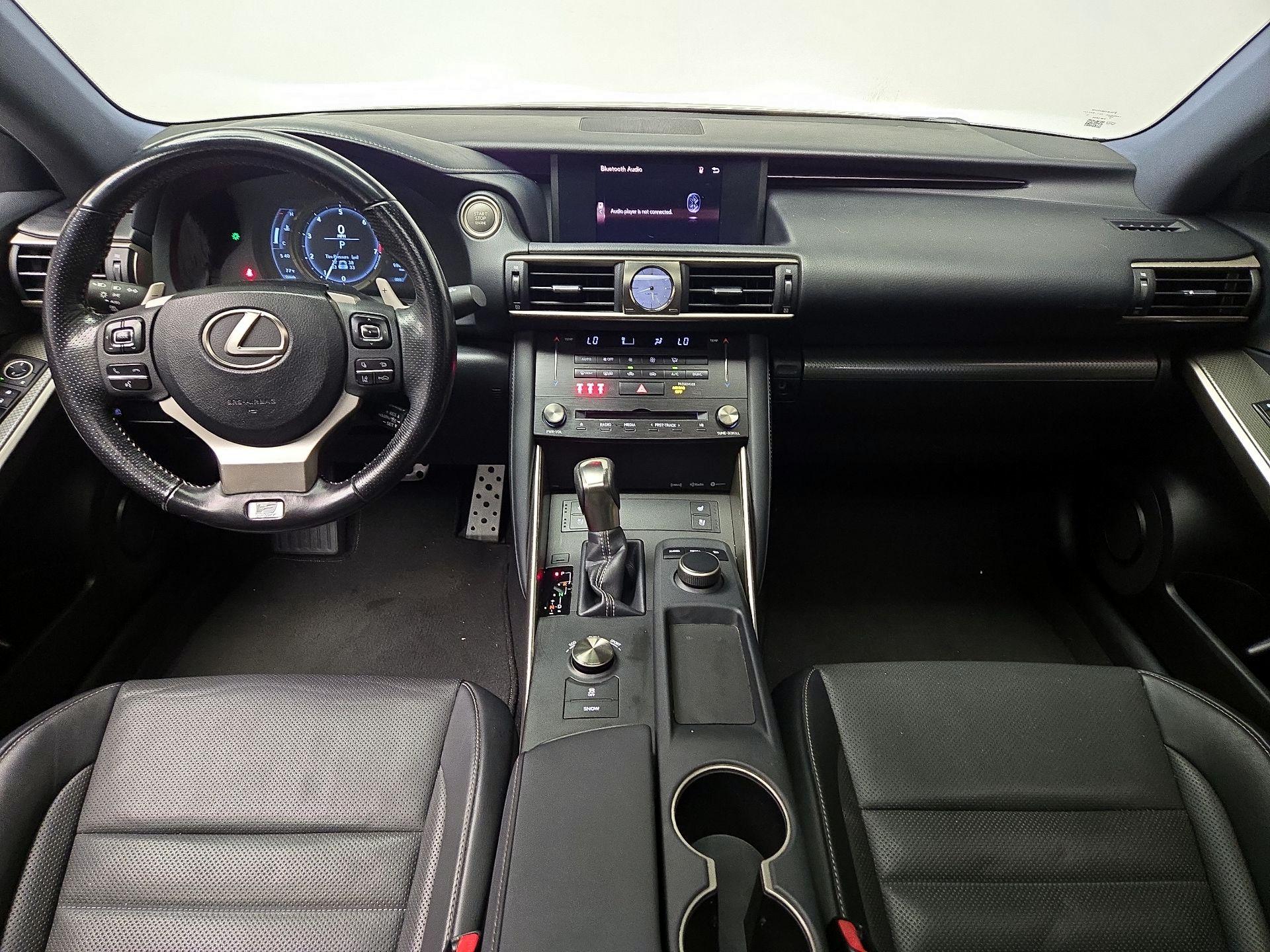 Thumbnail: 2017 Lexus IS - 9