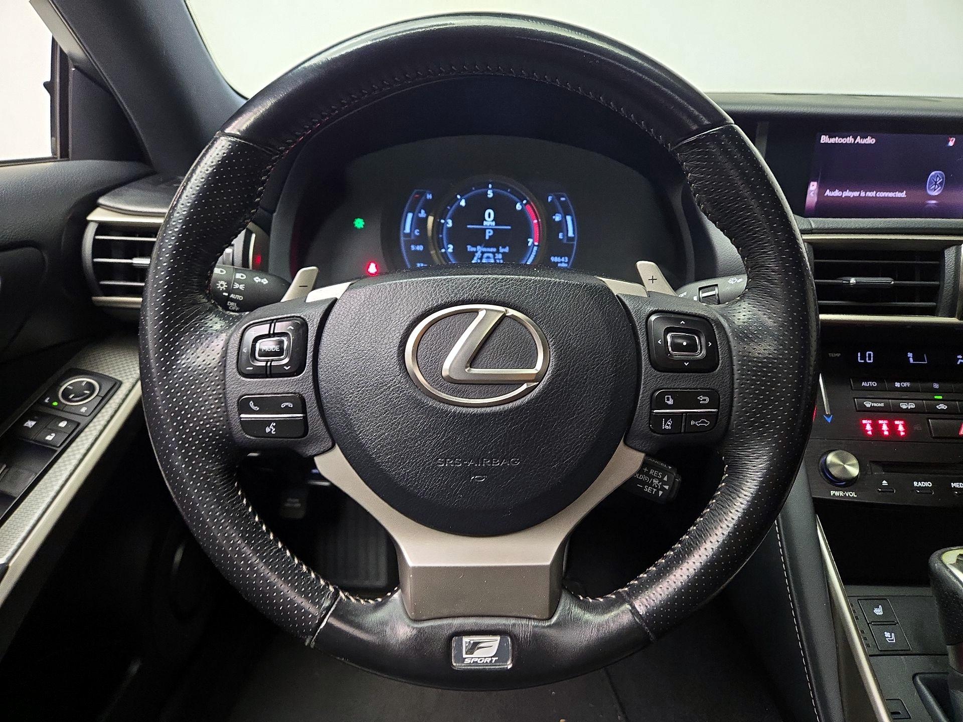 Thumbnail: 2017 Lexus IS - 10