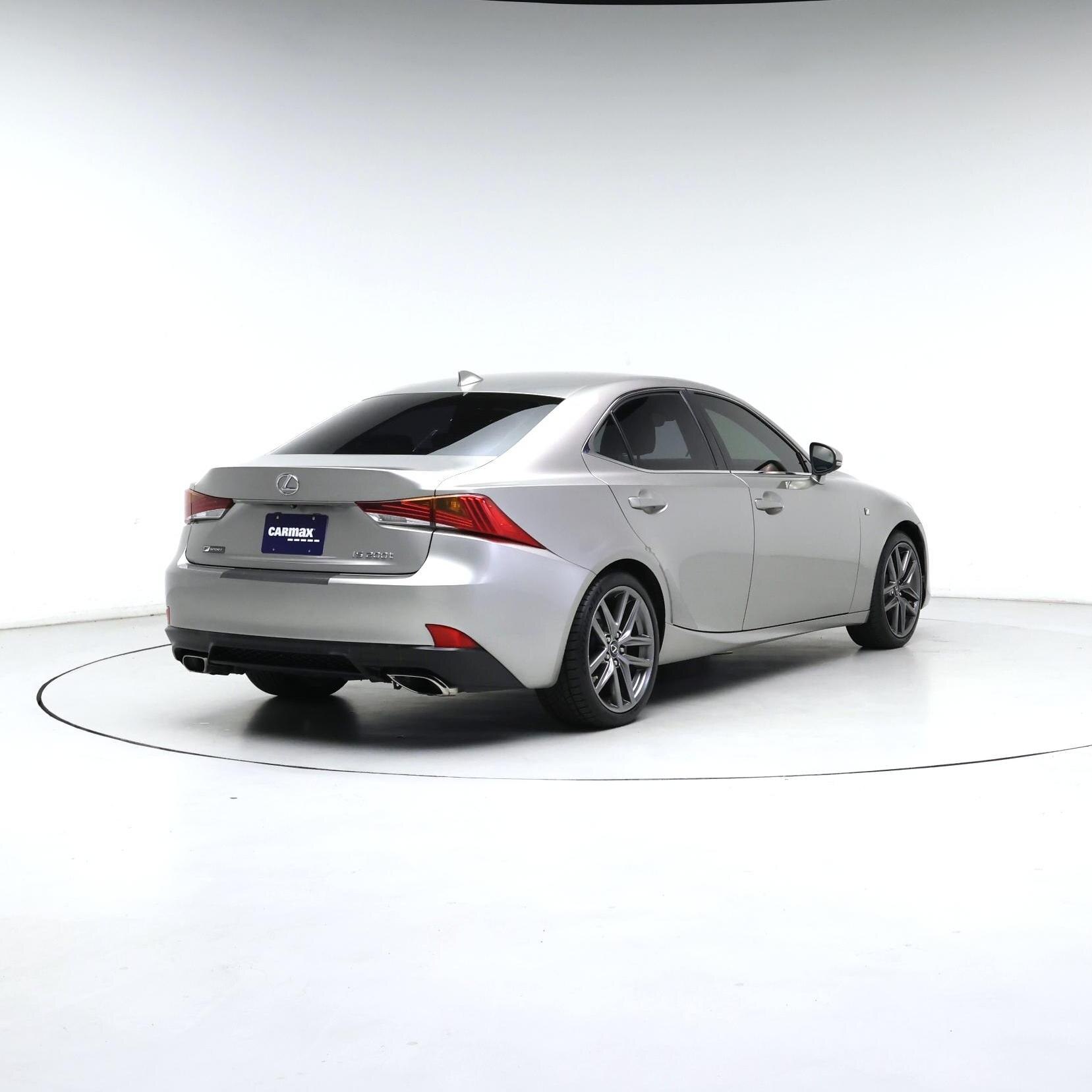 Thumbnail: 2017 Lexus IS - 8