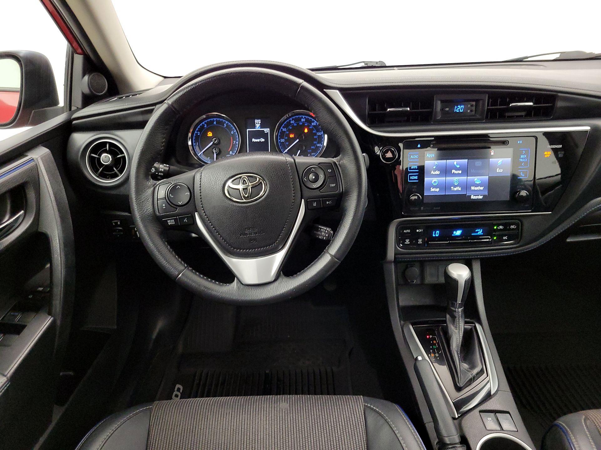 Thumbnail: 2017 Toyota Corolla - 10