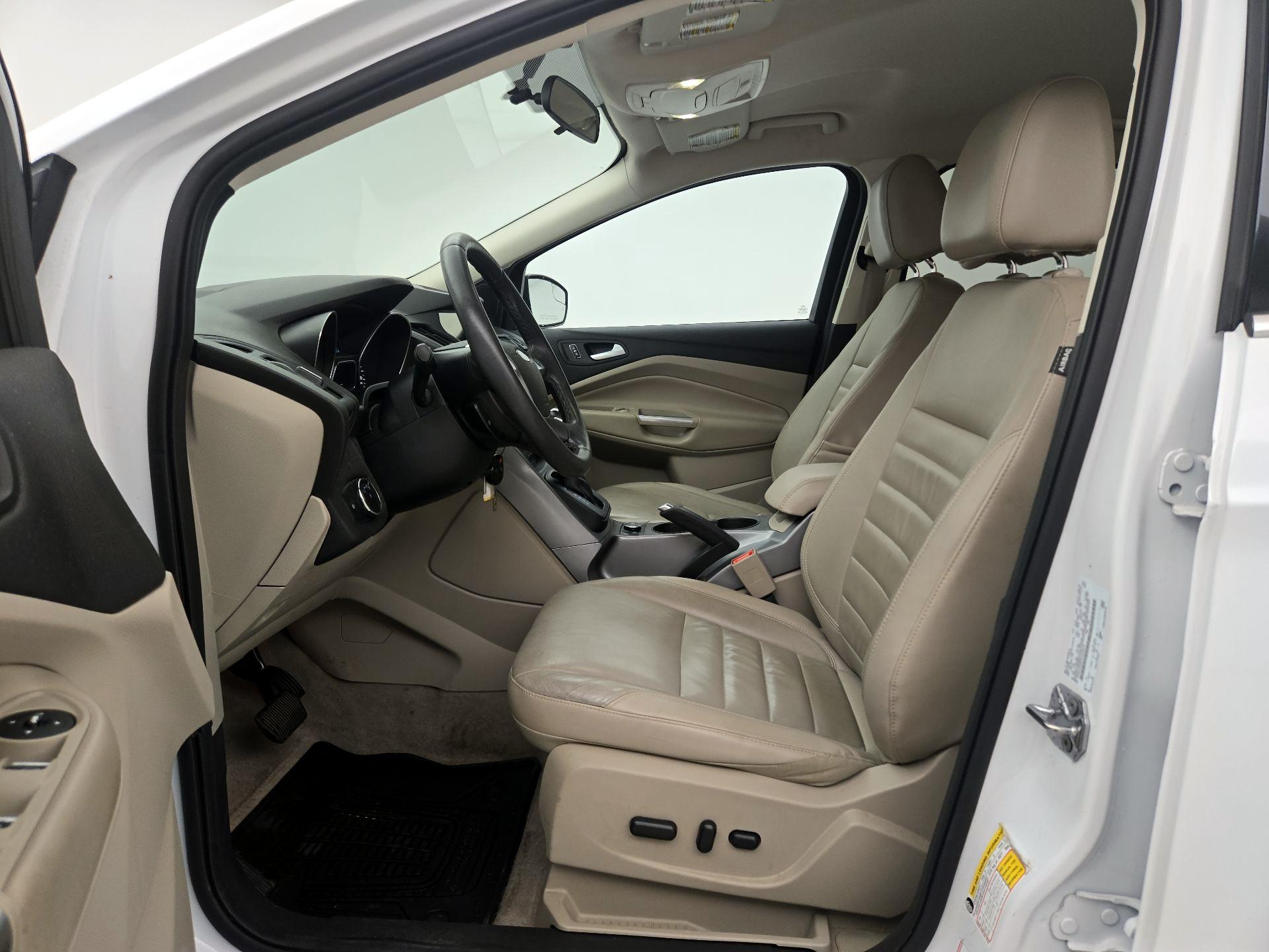 Thumbnail: 2015 Ford Escape - 11