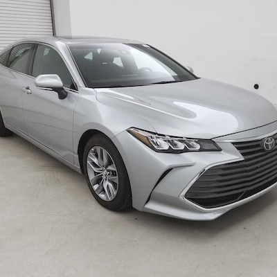 2019 Toyota Avalon XLE