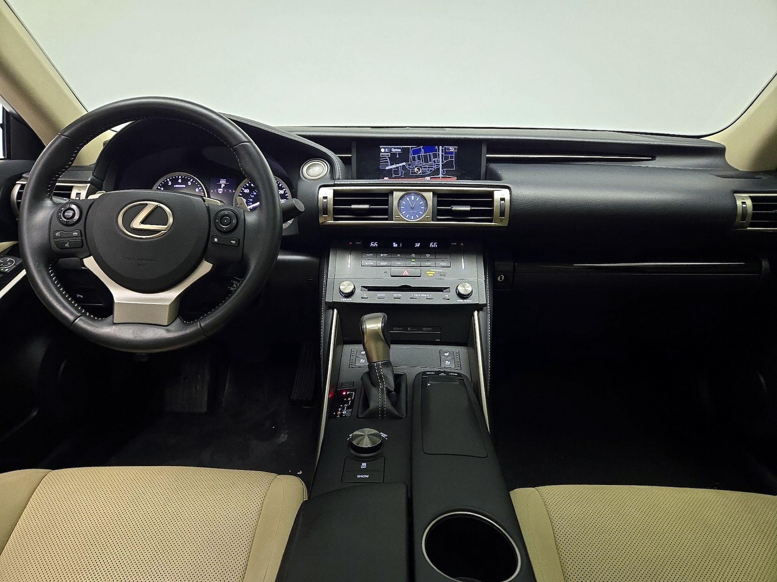 2015 Lexus IS 250 - Photo 10