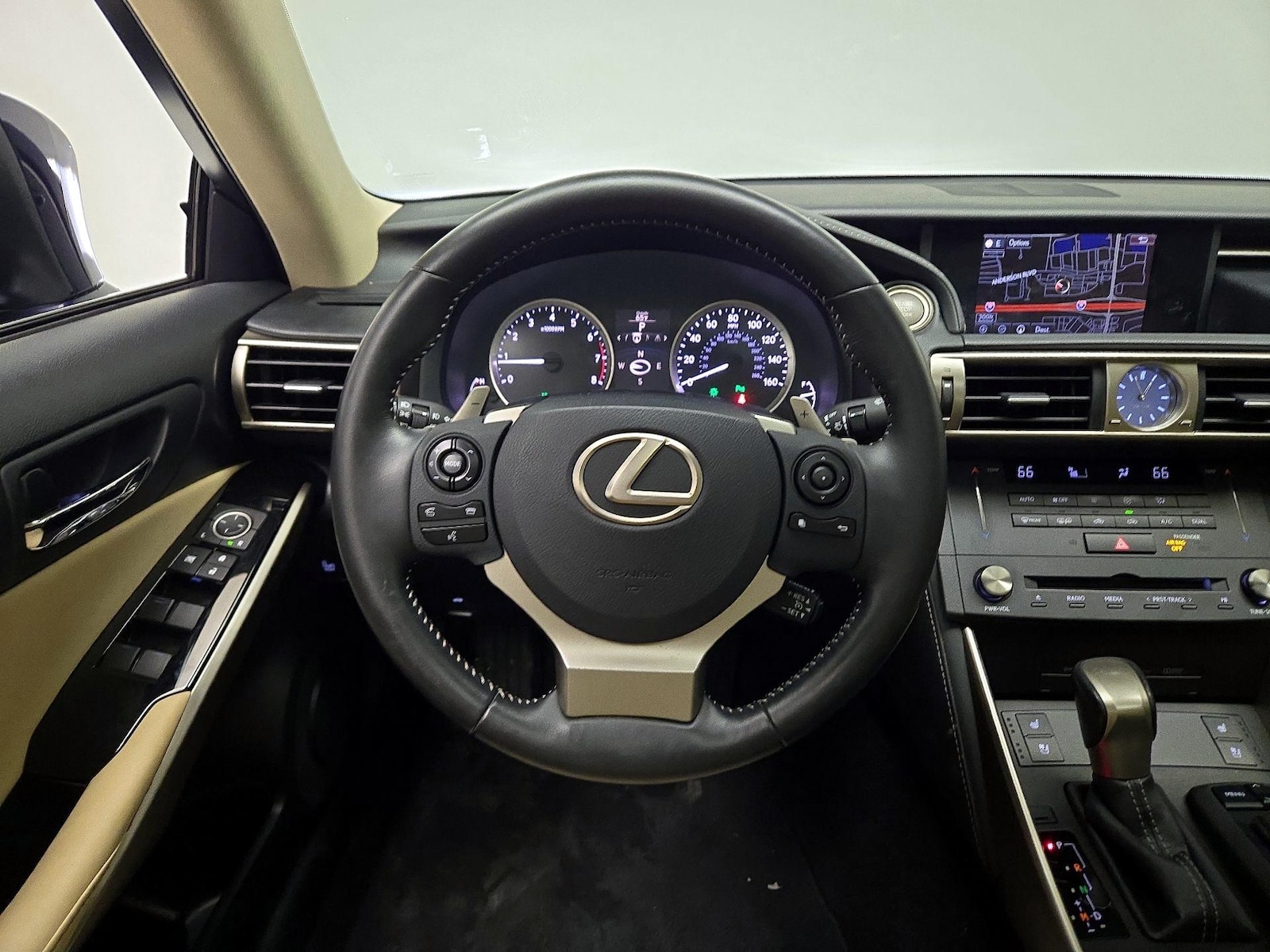 2015 Lexus IS 250 - Photo 11