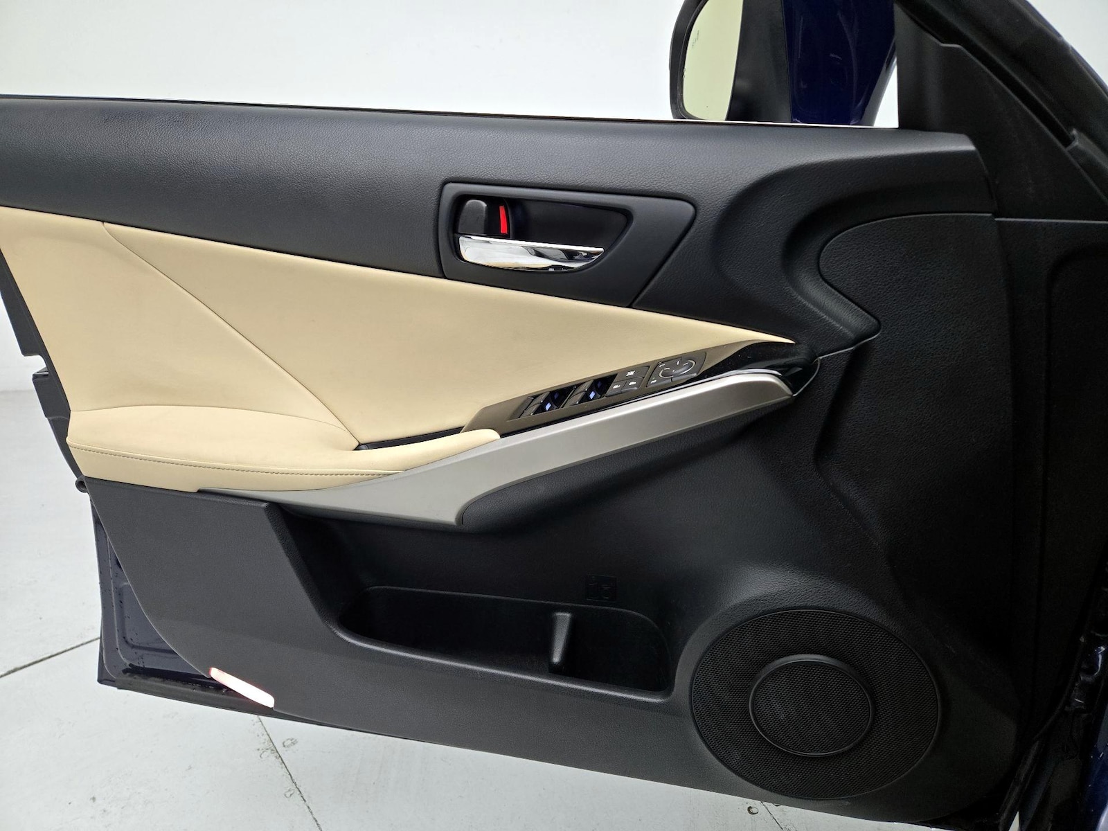 2015 Lexus IS 250 - Photo 13