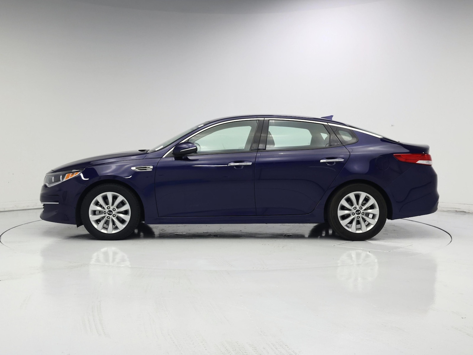 2016 Kia Optima EX - Photo 4