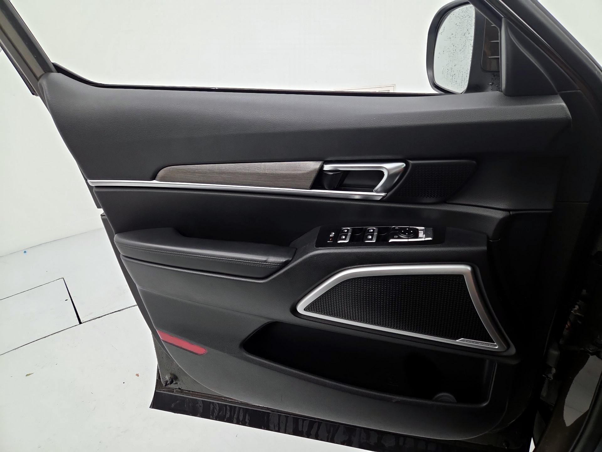 Thumbnail: 2021 Kia Telluride - 12