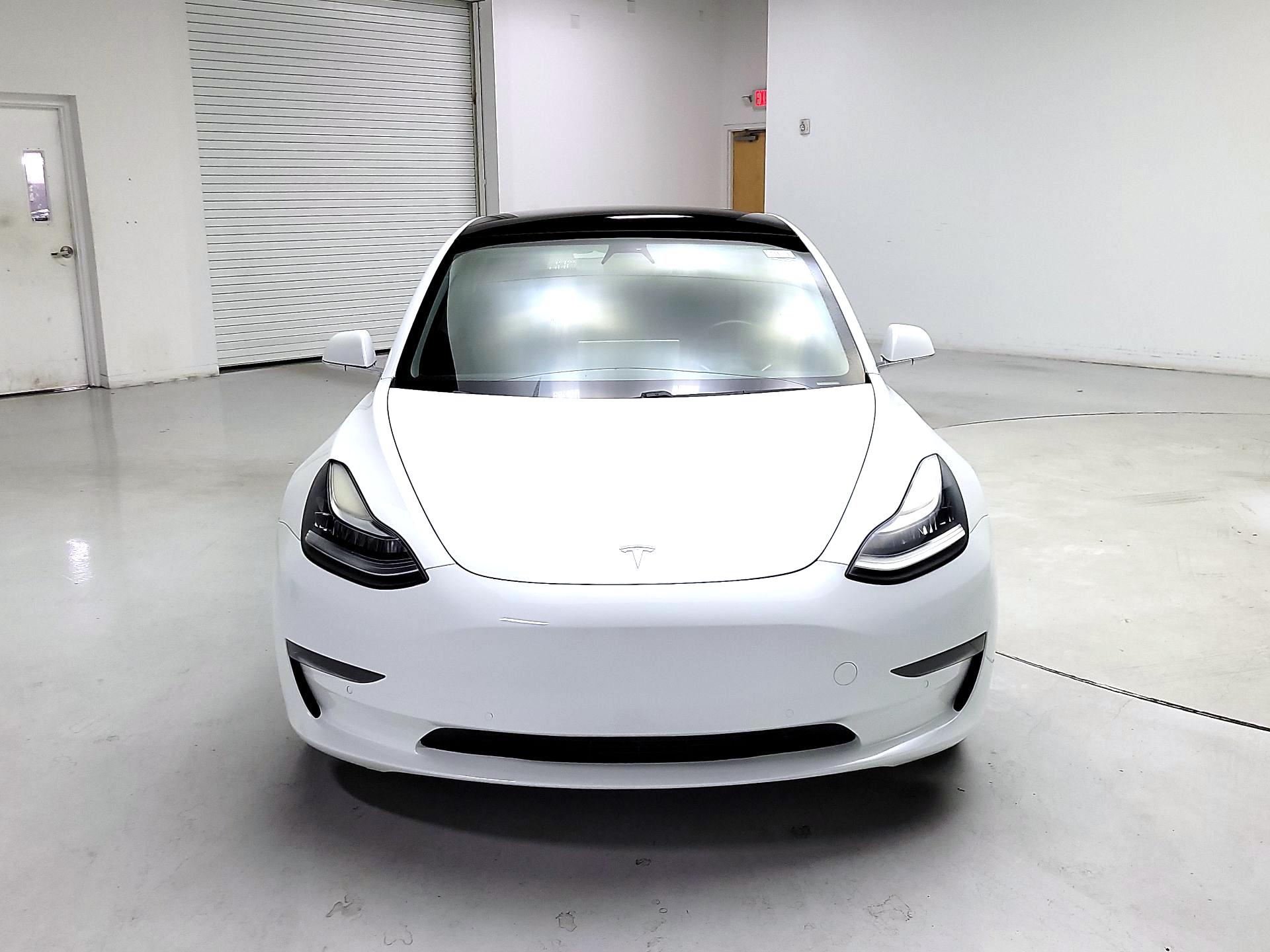 Thumbnail: 2020 Tesla Model 3 - 2