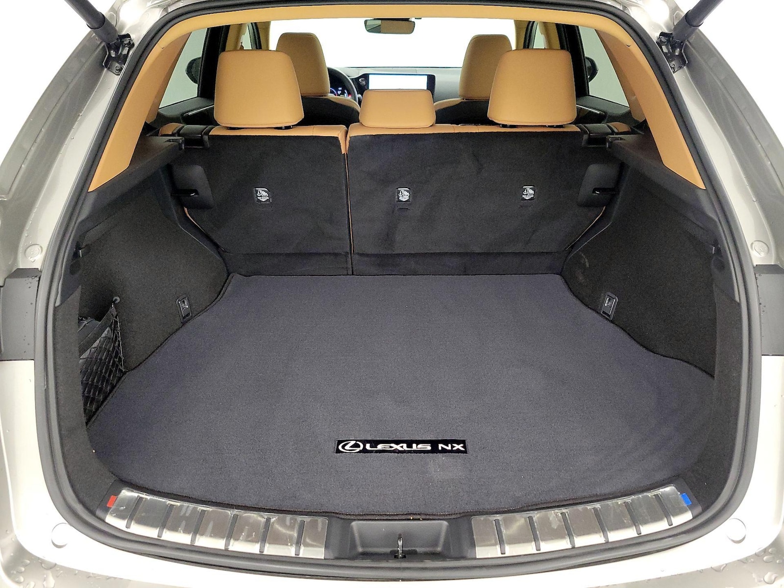 2026 Lexus NX 350 - Photo 23