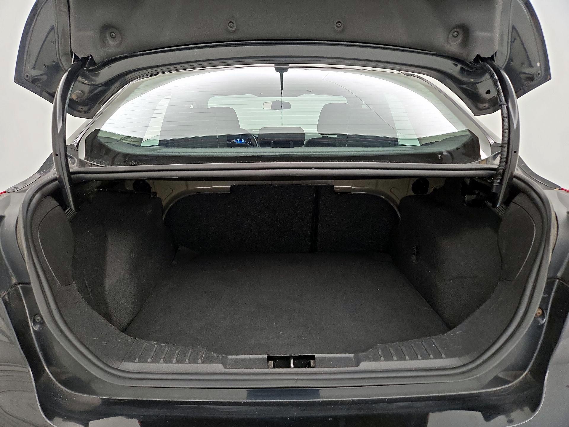 Thumbnail: 2015 Ford Focus - 20