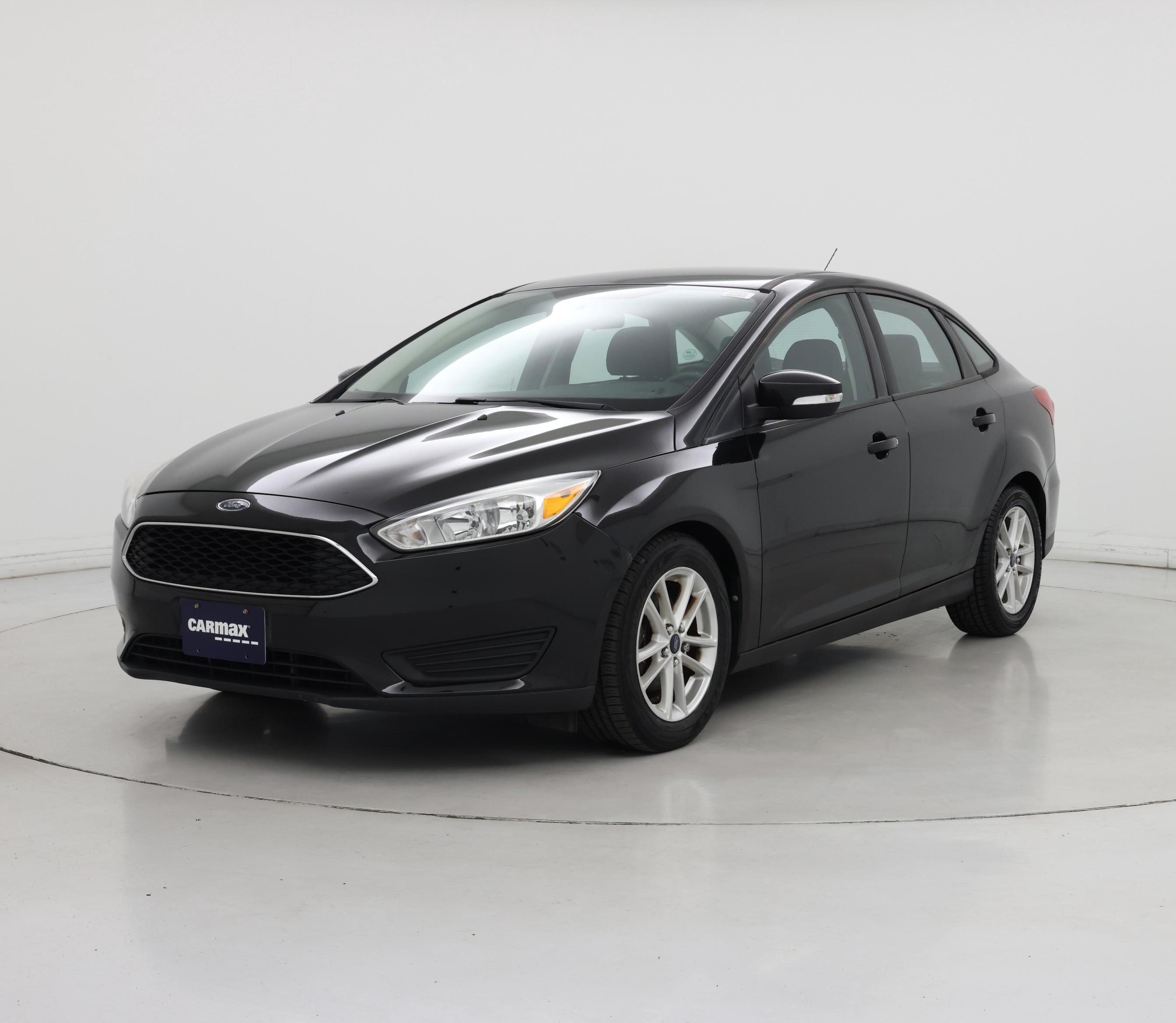 Thumbnail: 2015 Ford Focus - 4