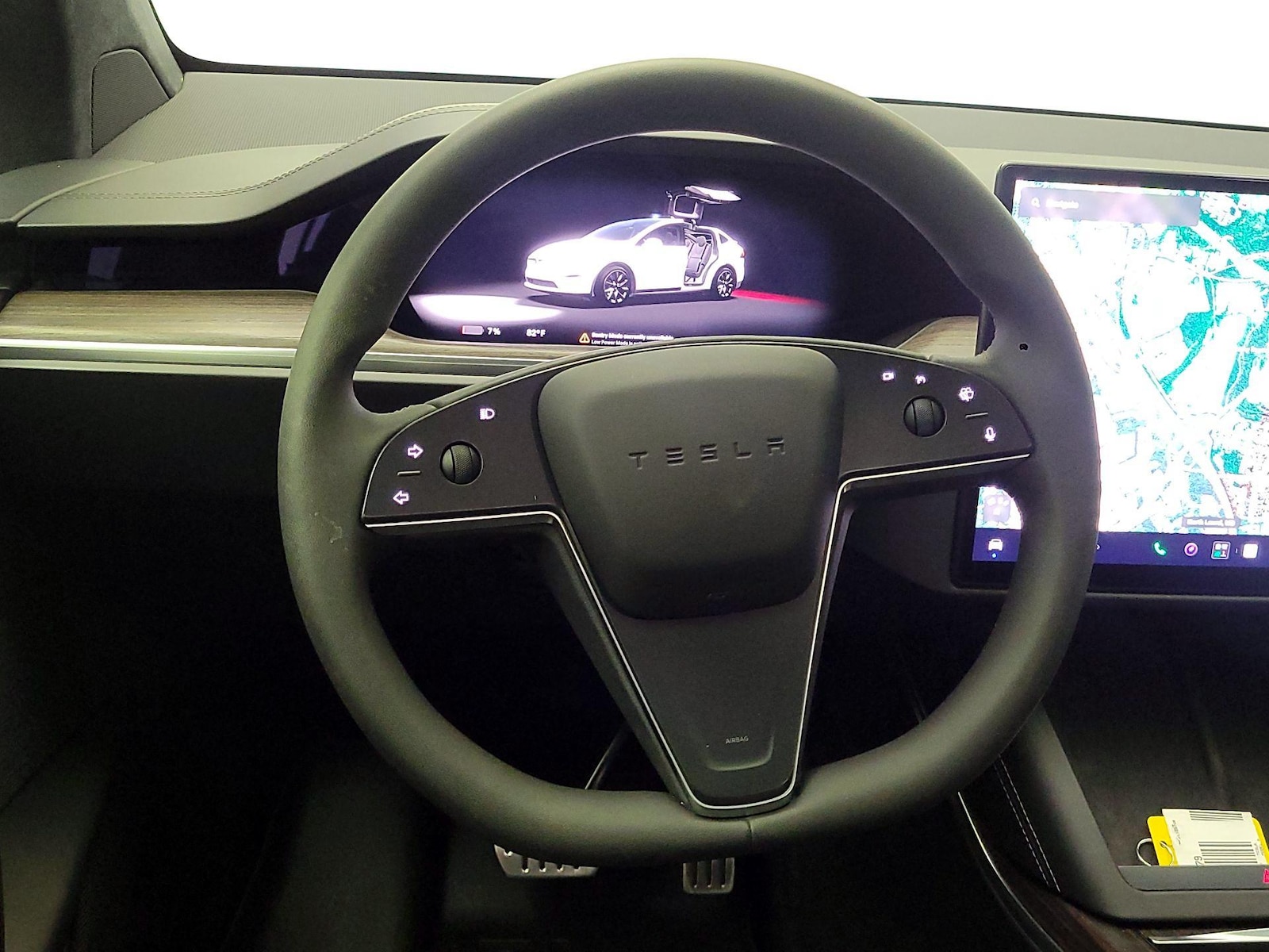 2022 Tesla Model X Long Range - Photo 11