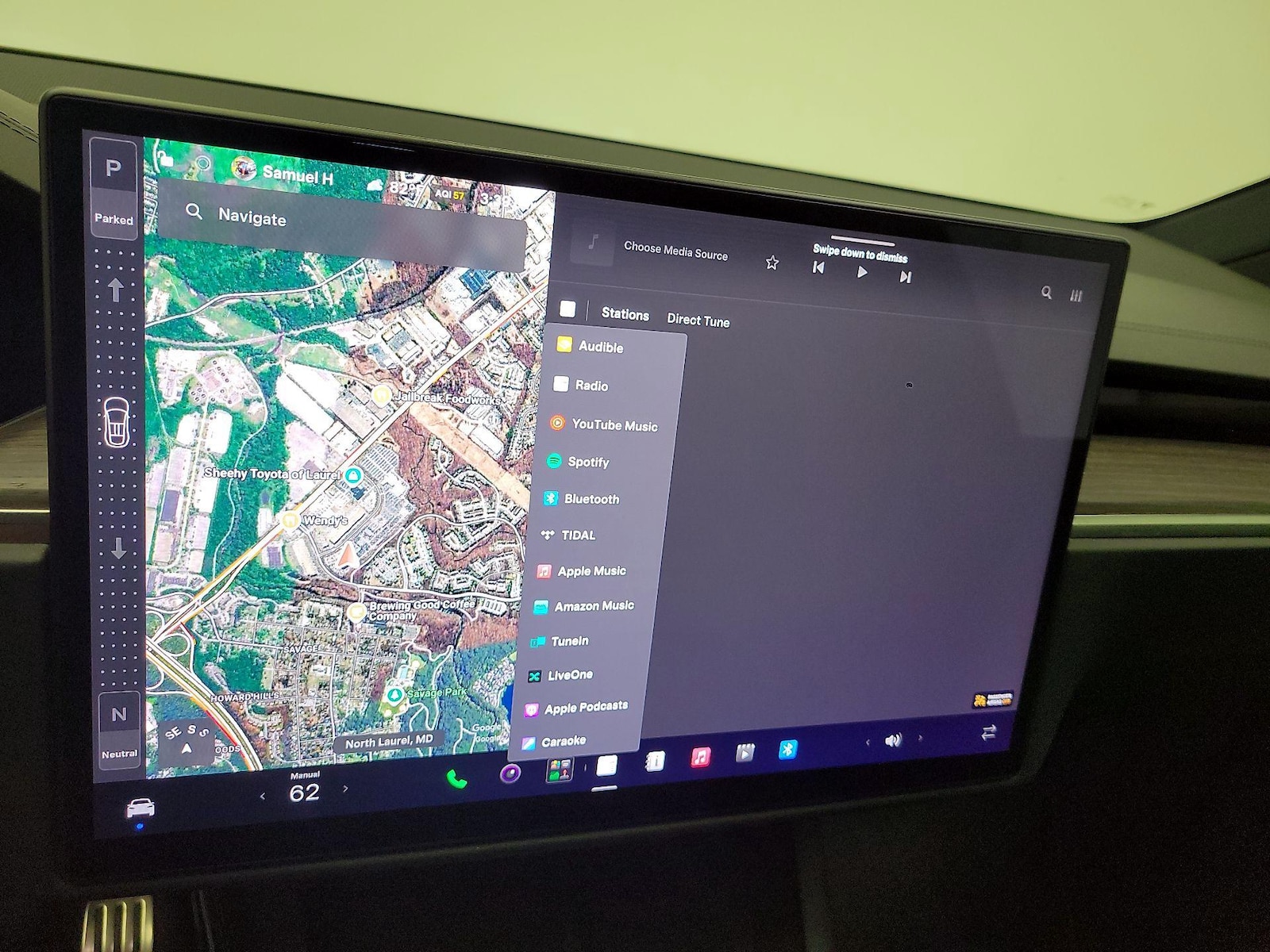 2022 Tesla Model X Long Range - Photo 16