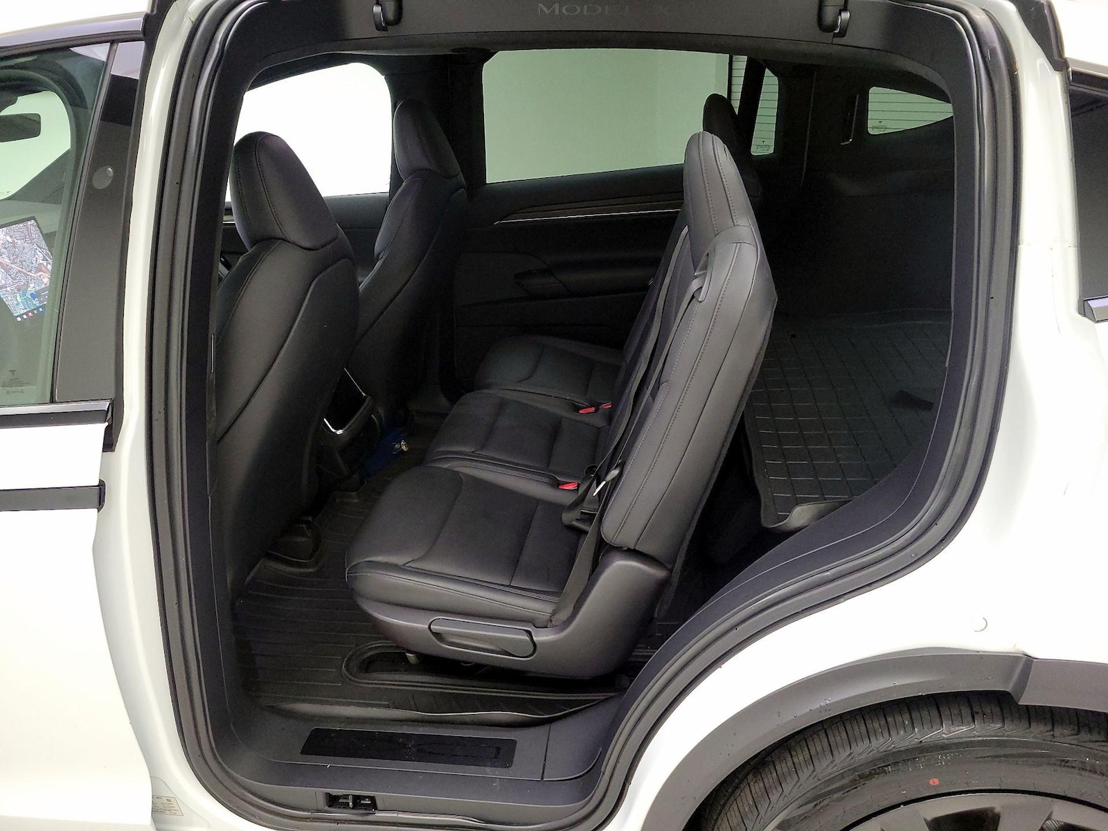 2022 Tesla Model X Long Range - Photo 20