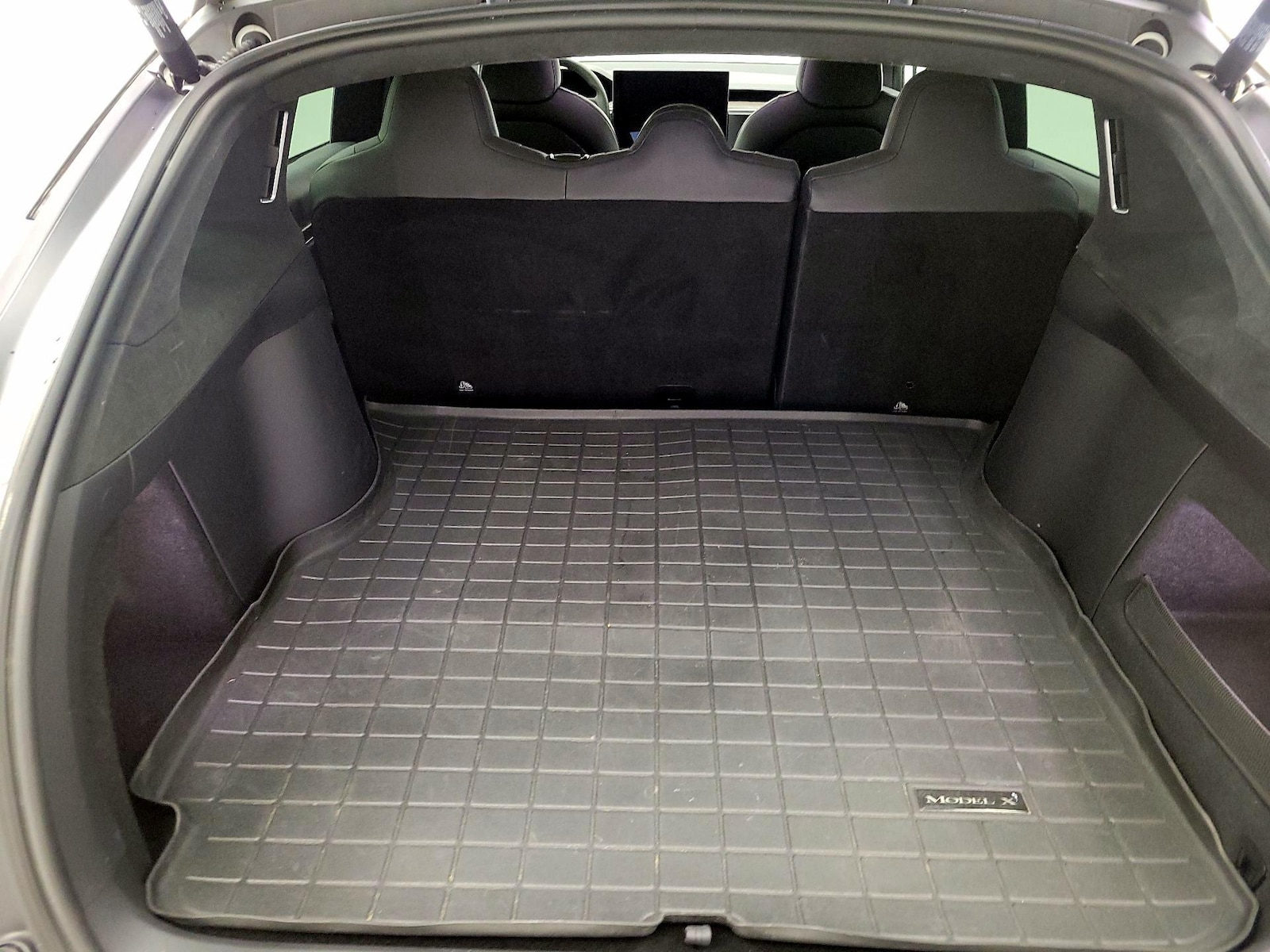 2022 Tesla Model X Long Range - Photo 21