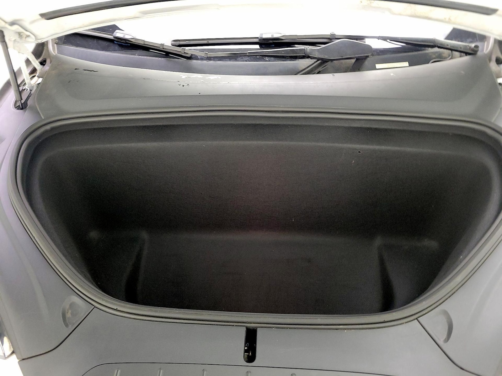 2022 Tesla Model X Long Range - Photo 22