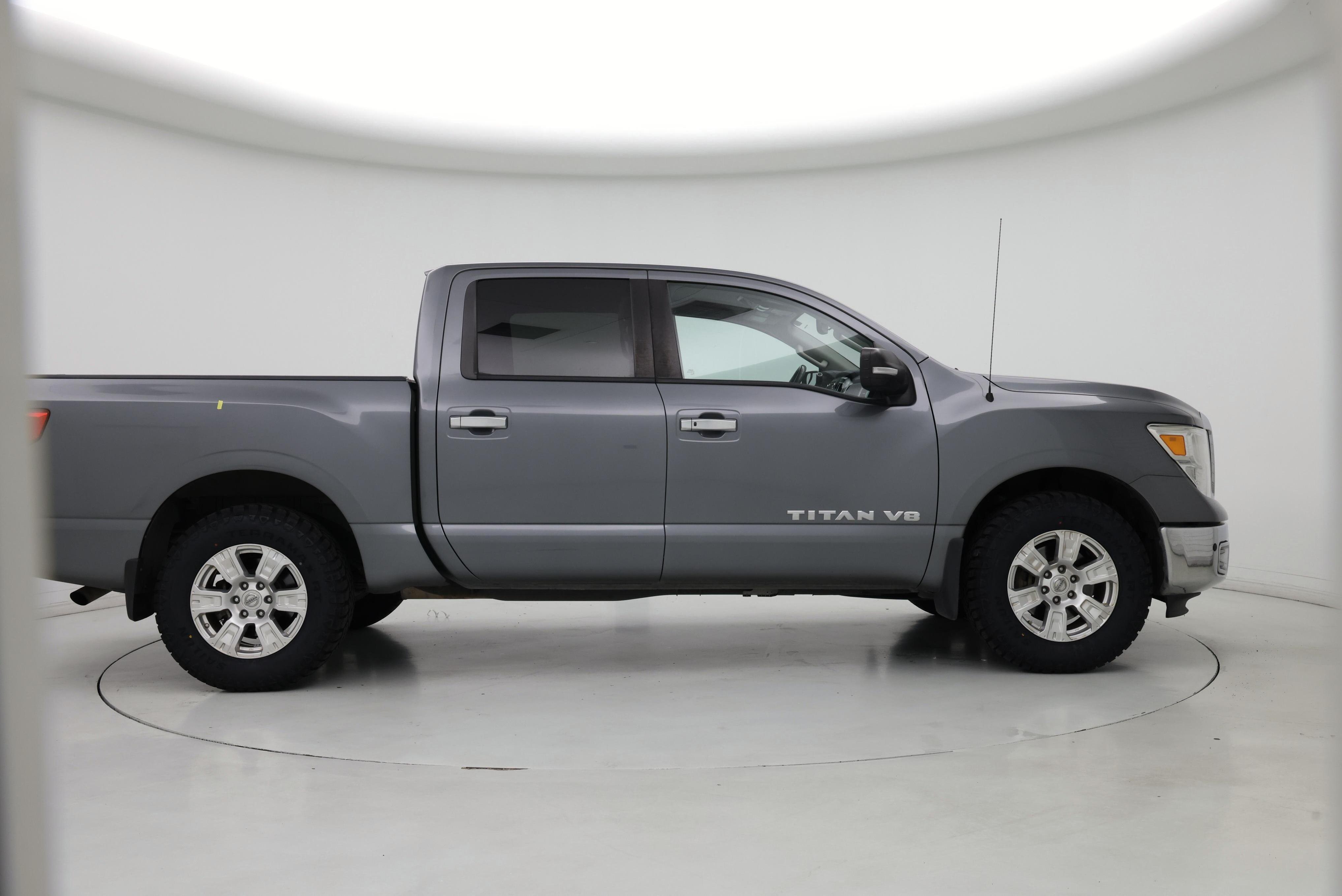Thumbnail: 2018 Nissan Titan - 7