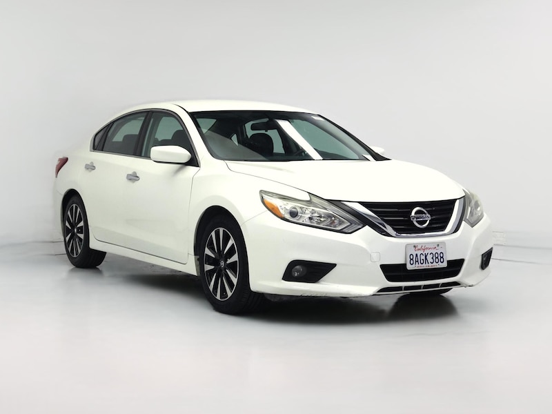 2018 Nissan Altima SV -
                  None CA