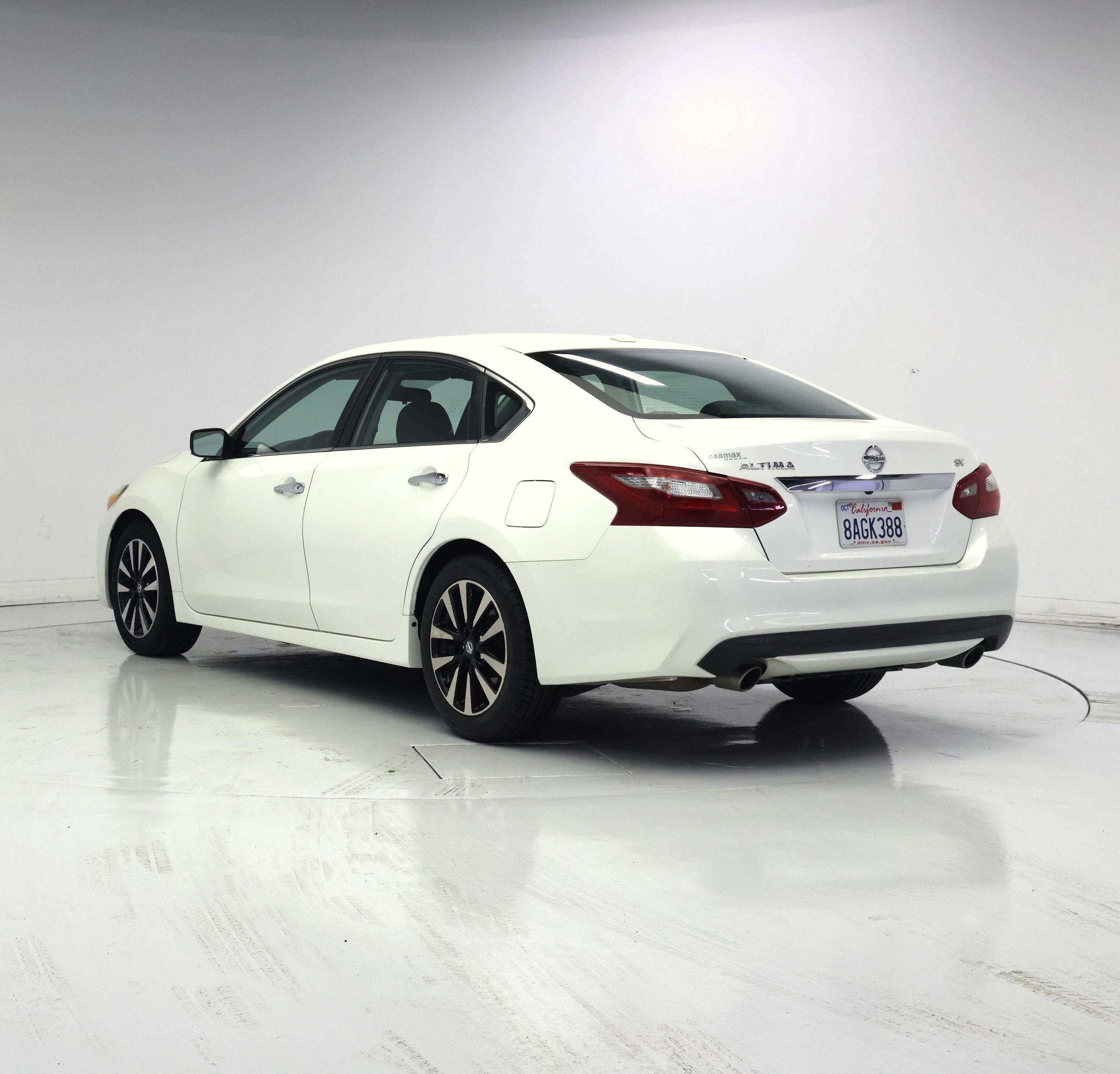 Thumbnail: 2018 Nissan Altima - 2