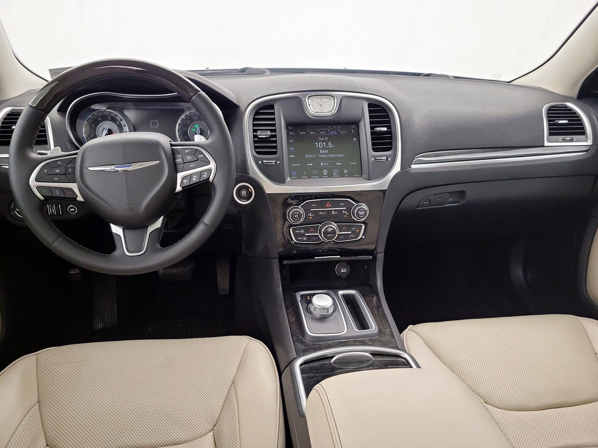 Thumbnail: 2016 Chrysler 300 - 9
