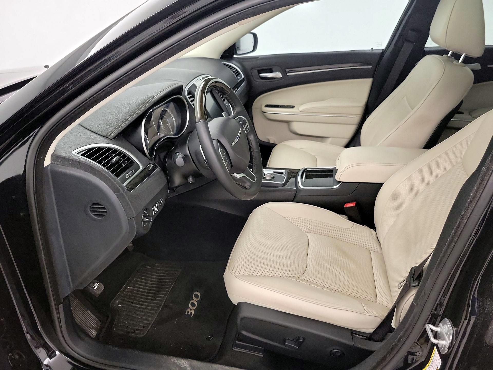 Thumbnail: 2016 Chrysler 300 - 11