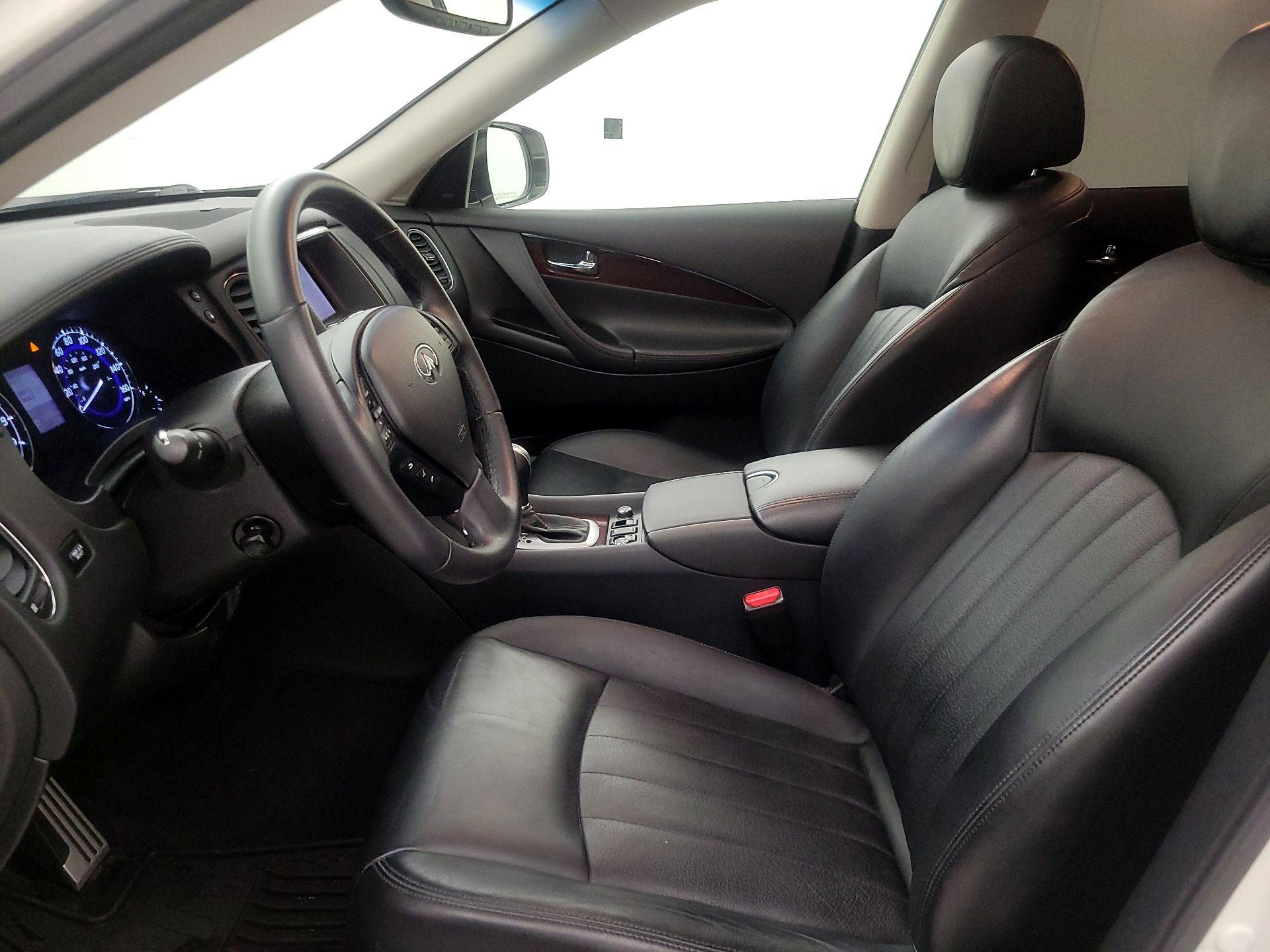 Thumbnail: 2017 INFINITI QX50 - 11