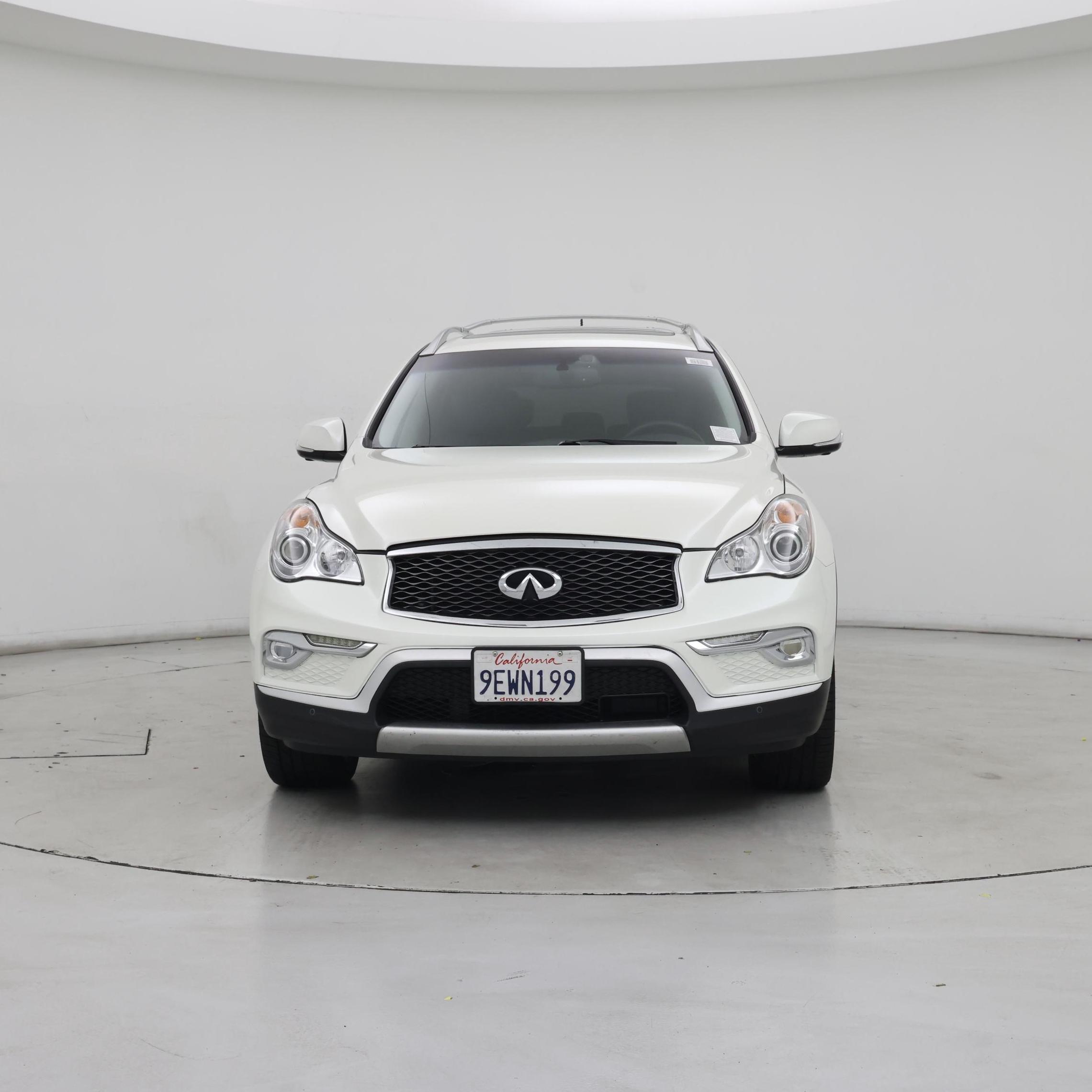 Thumbnail: 2017 INFINITI QX50 - 5
