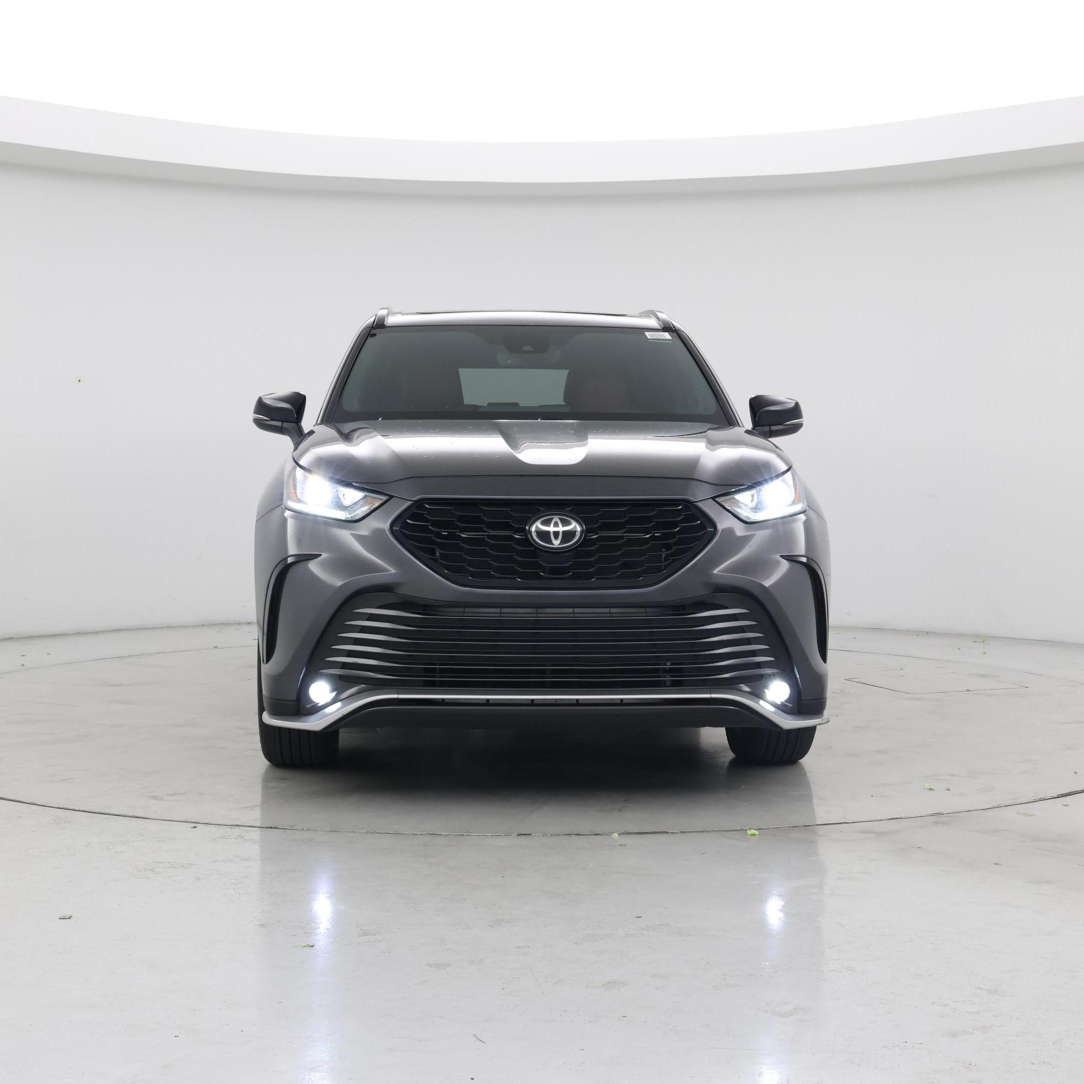 Thumbnail: 2023 Toyota Highlander - 5