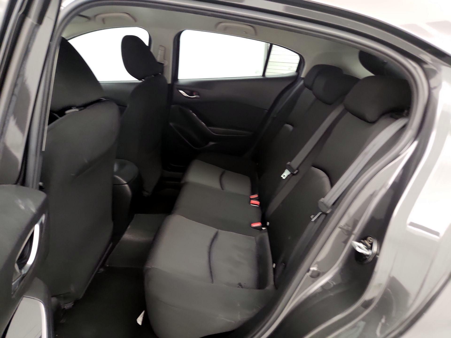 Thumbnail: 2018 Mazda Mazda3 - 19