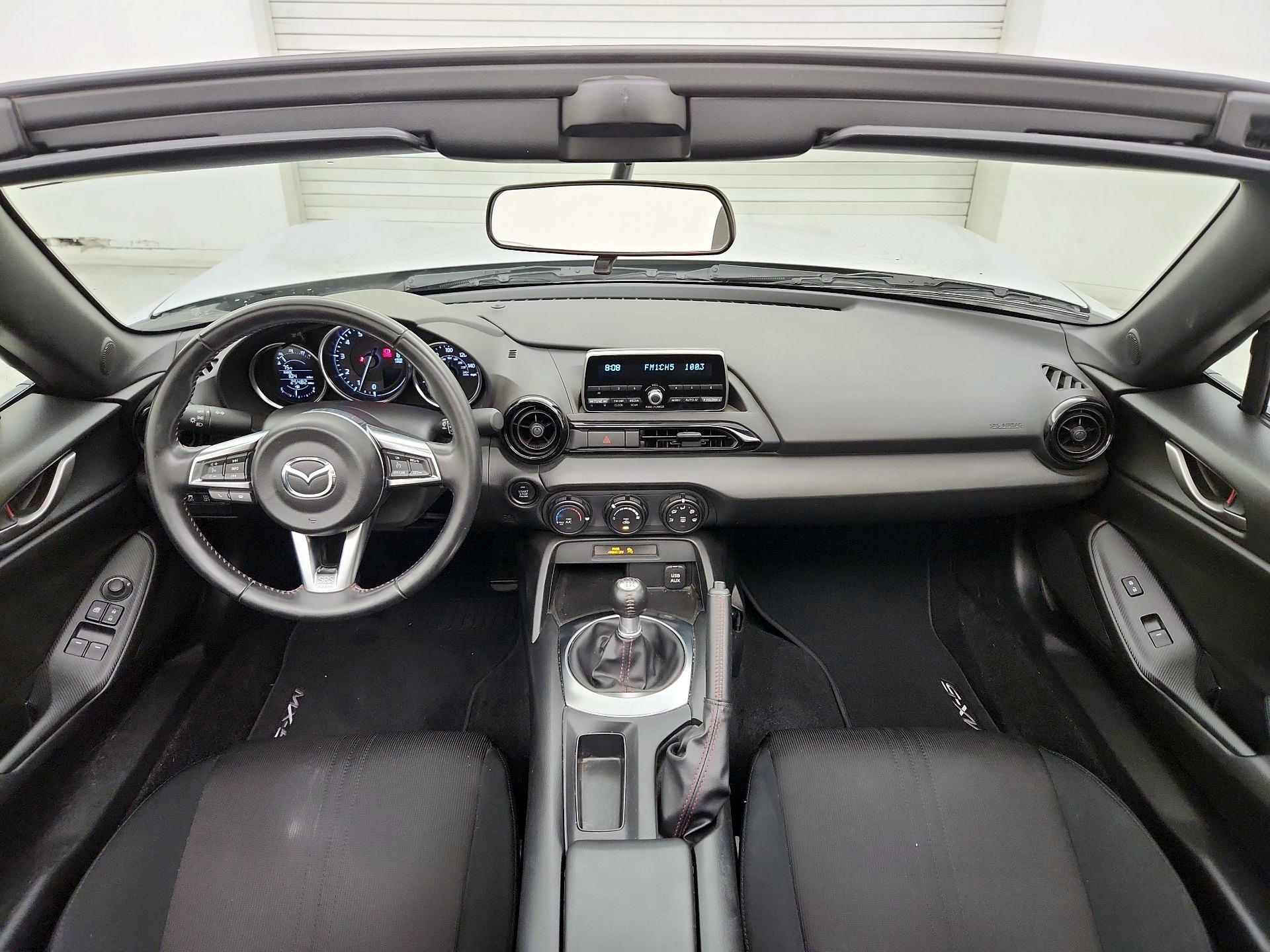 Thumbnail: 2016 Mazda MX-5 Miata - 9
