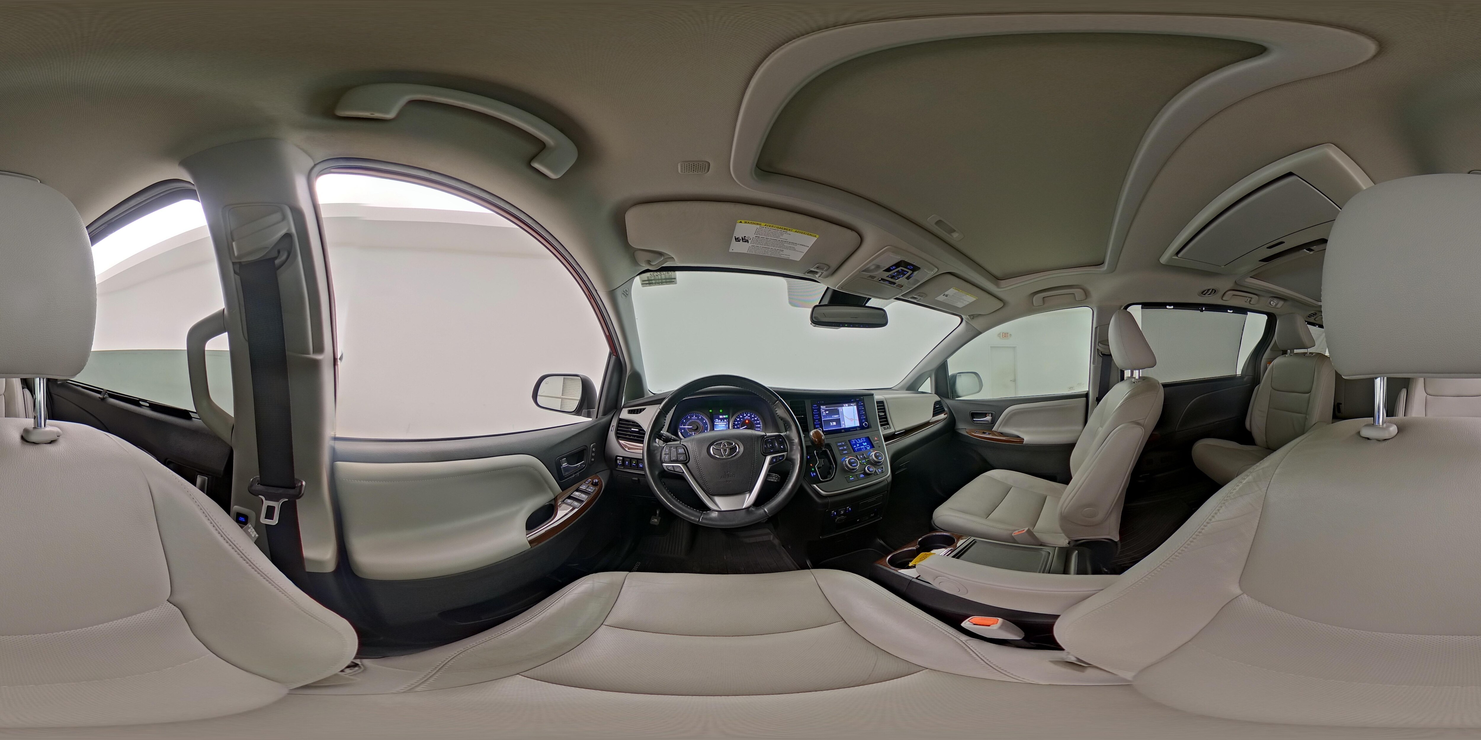2020 Toyota Sienna Limited - Photo 28
