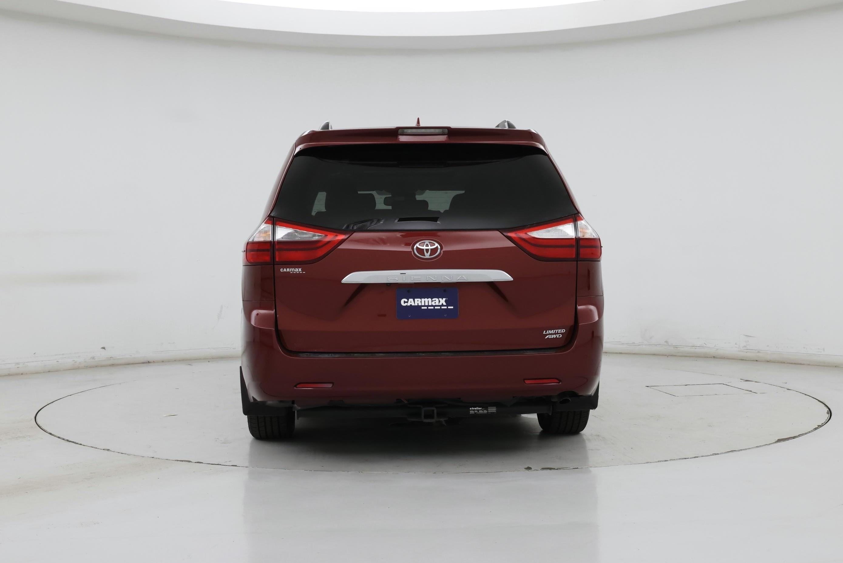 Thumbnail: 2020 Toyota Sienna - 6