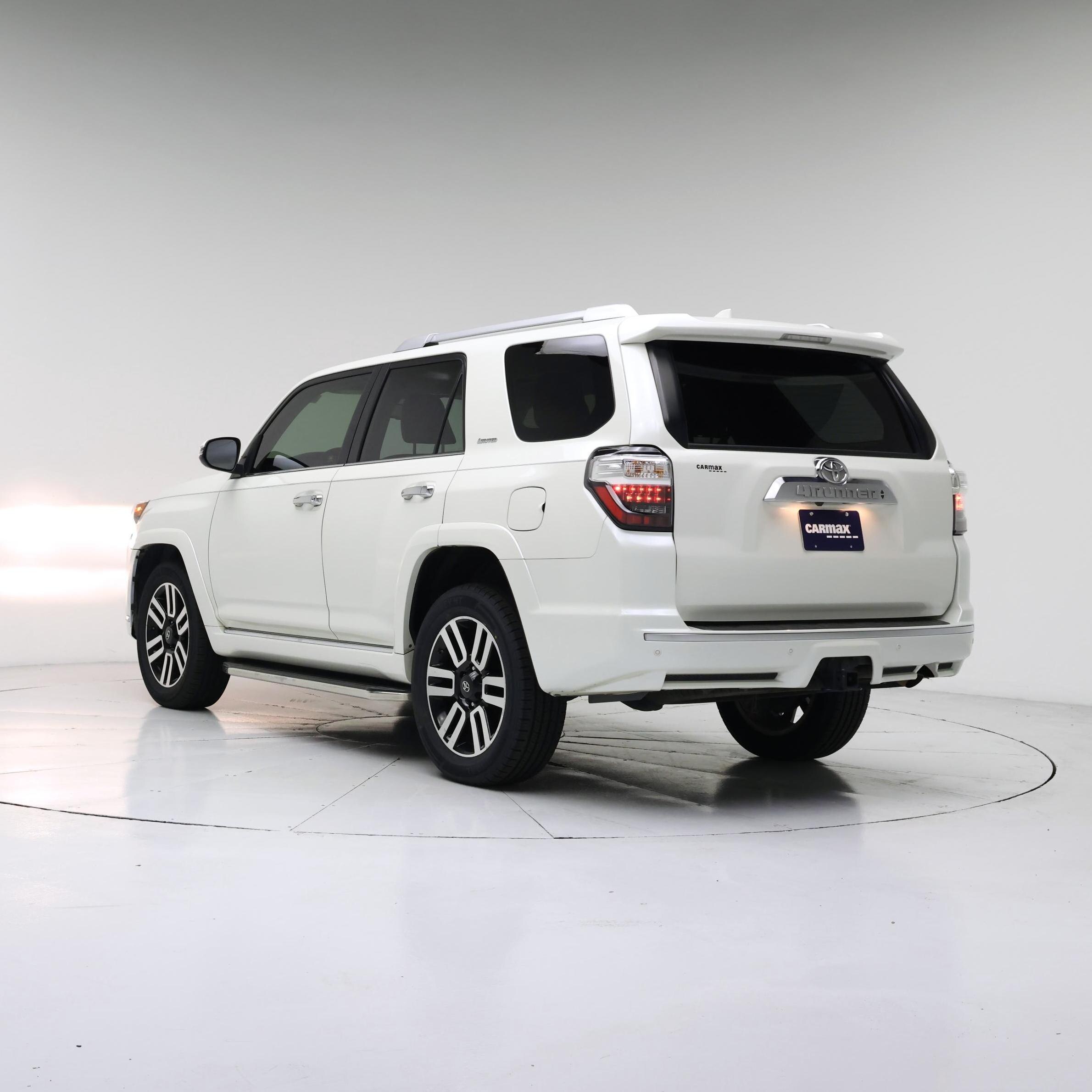 Thumbnail: 2018 Toyota 4Runner - 2