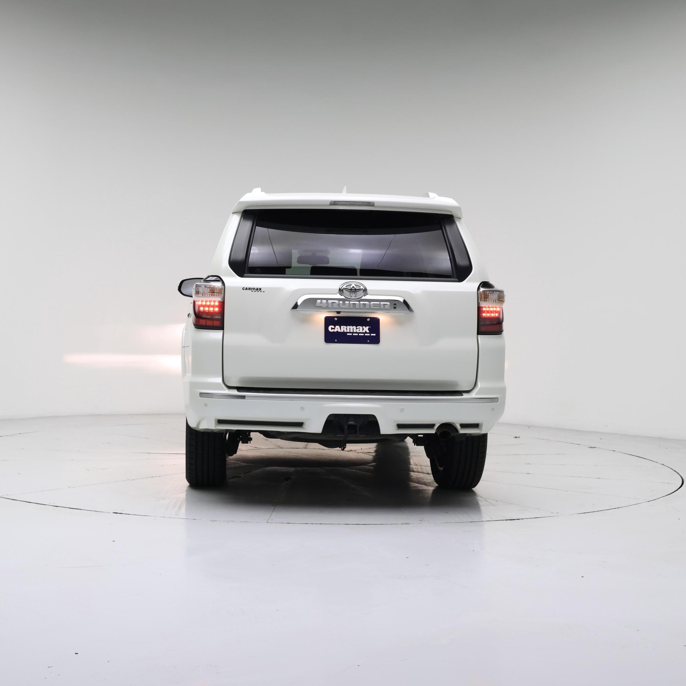 Thumbnail: 2018 Toyota 4Runner - 6