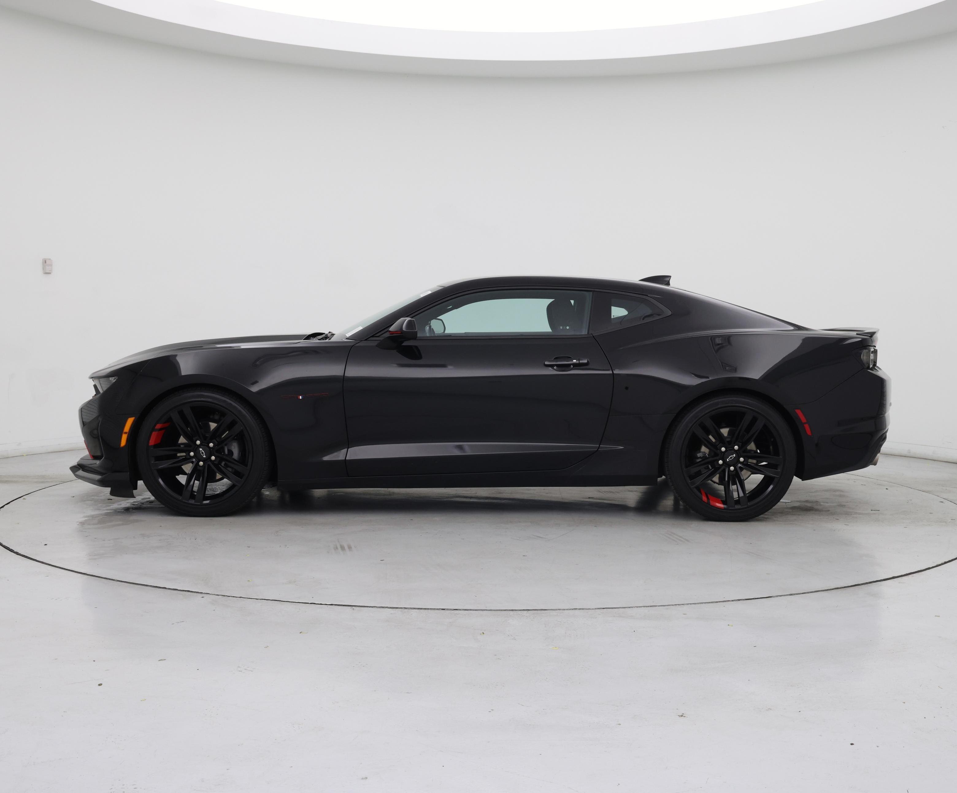 Thumbnail: 2021 Chevrolet Camaro - 3