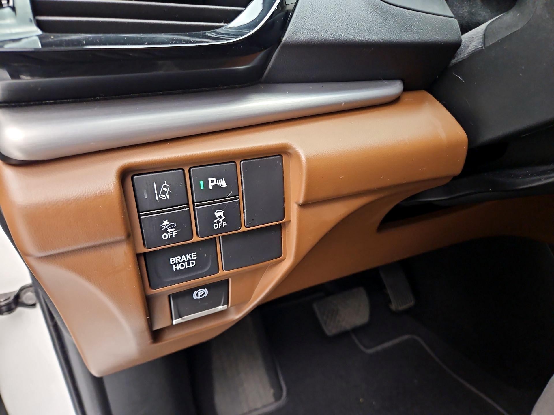 Thumbnail: 2021 Acura RDX - 13